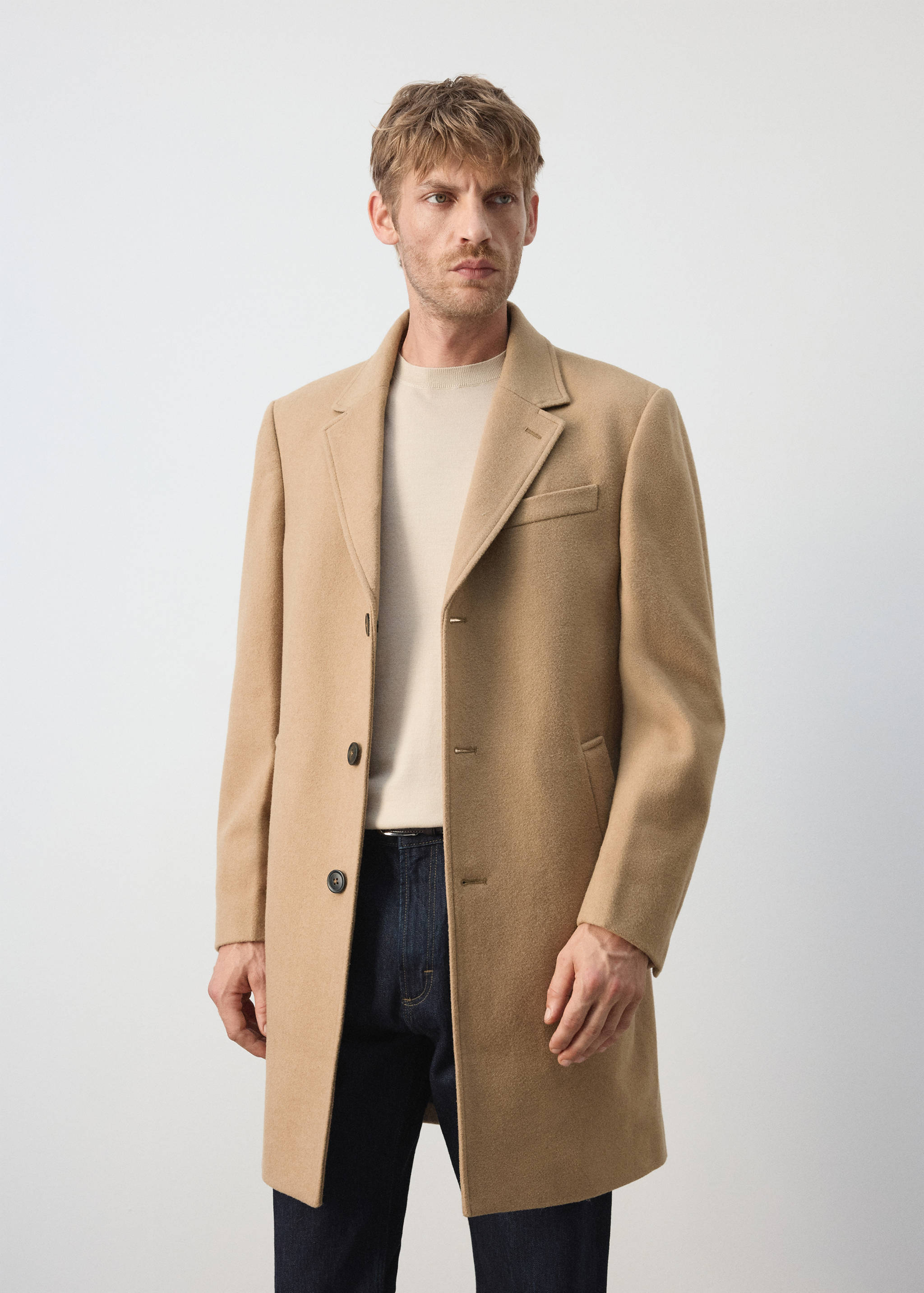 Manteau long en laine - Plan moyen