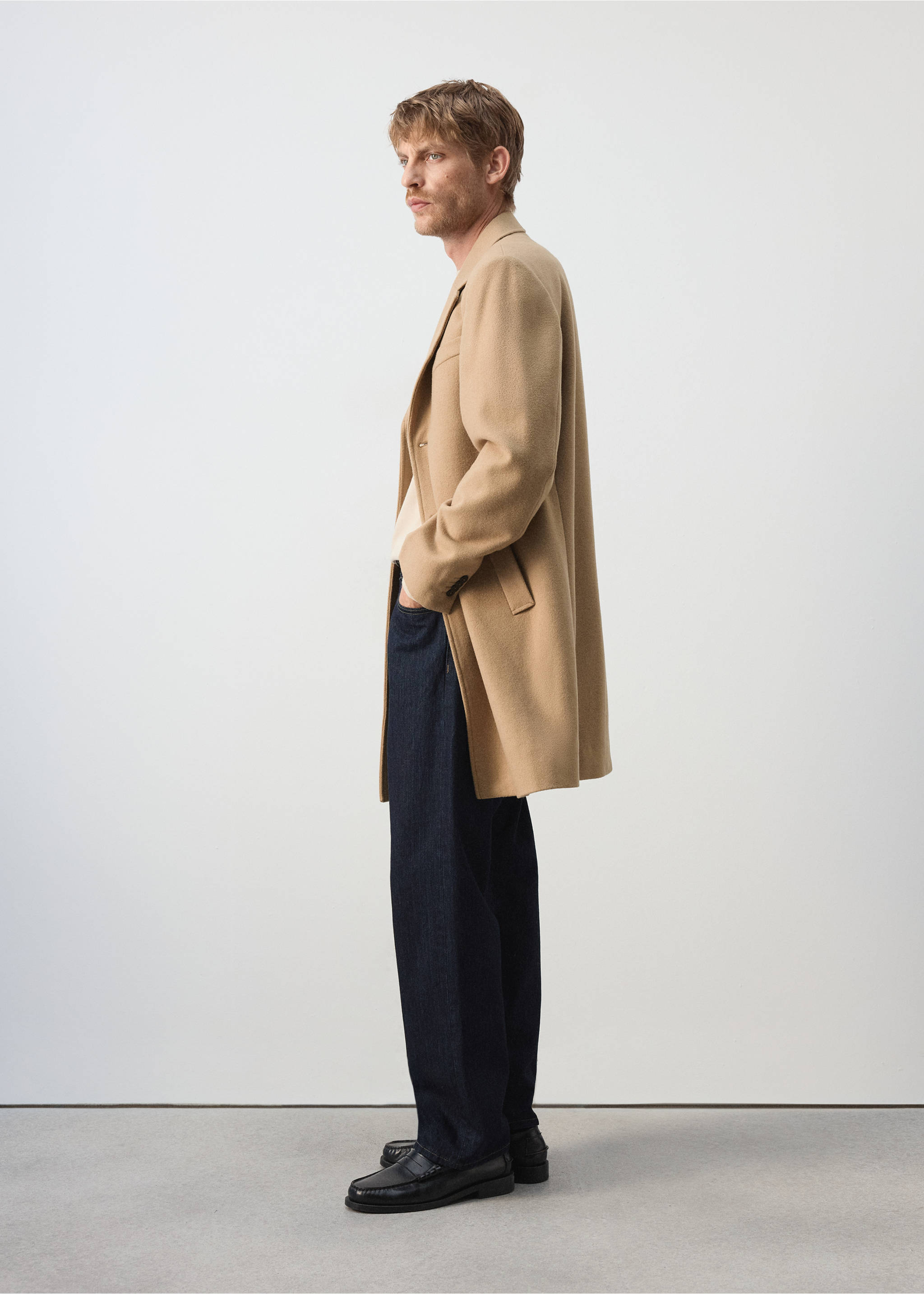 Long wool coat - Details of the article 2, Medium Brown. Ref: 37057883-00.