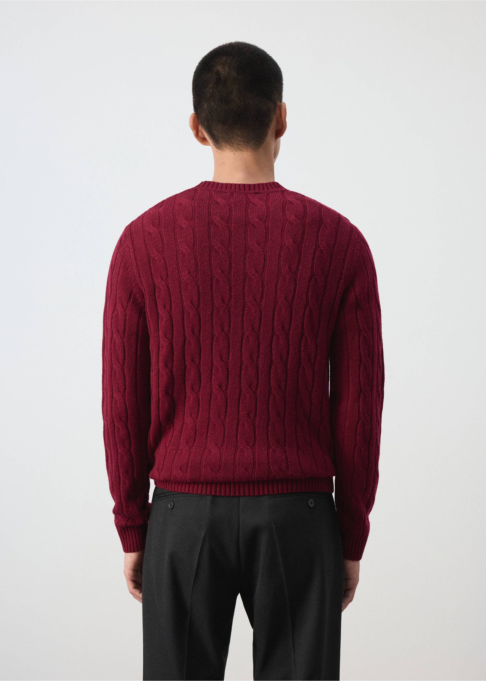 Burgundy cable-knit jumper with a crew neck, seen from the back., Medium Red. Ref: 37057886-00.