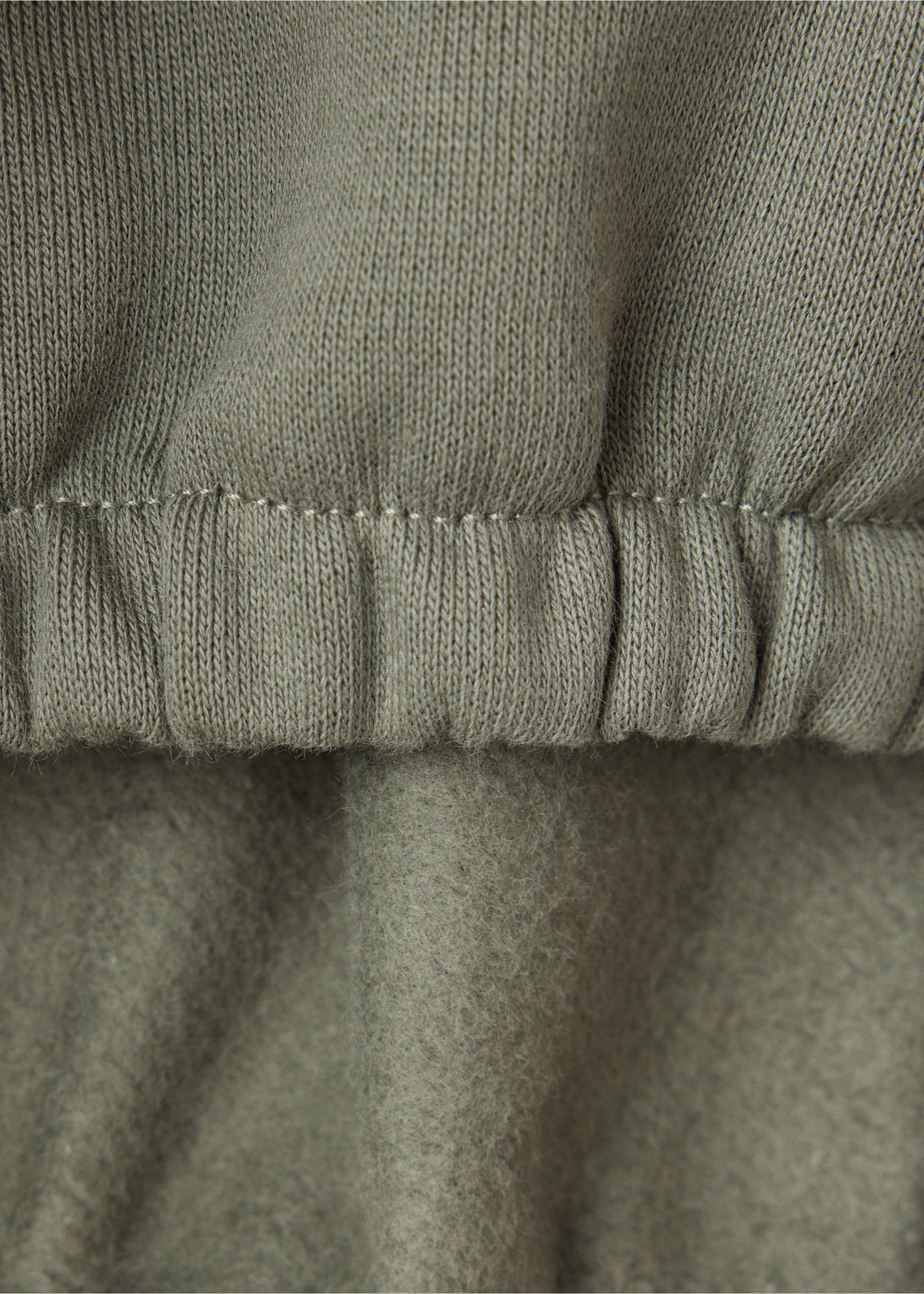 SWEATSHIRT LITTLE - Details of the article 0, Forest Green. Ref: 37057922-00.