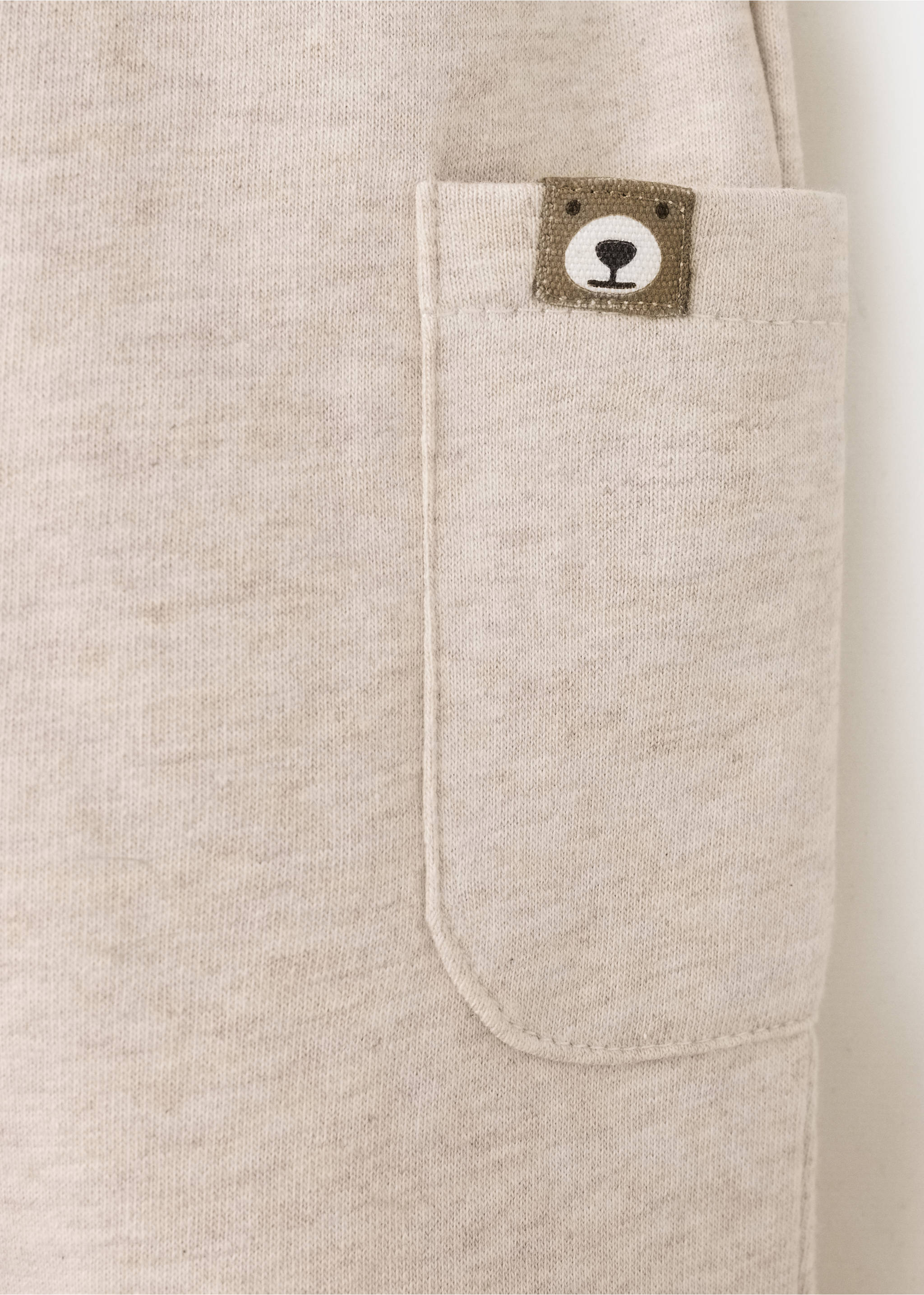 Joggers cotó detall botons - Detall de l'article 0, Beige. Ref: 37057925-00.