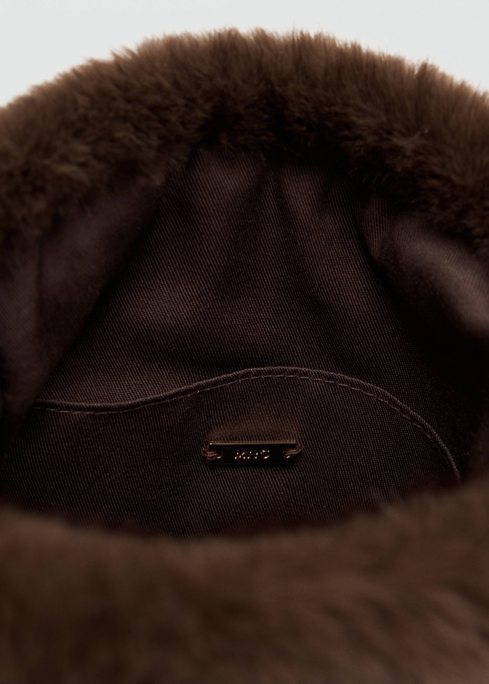 Bossa pouch efecte pèl - Detall de l'article 2