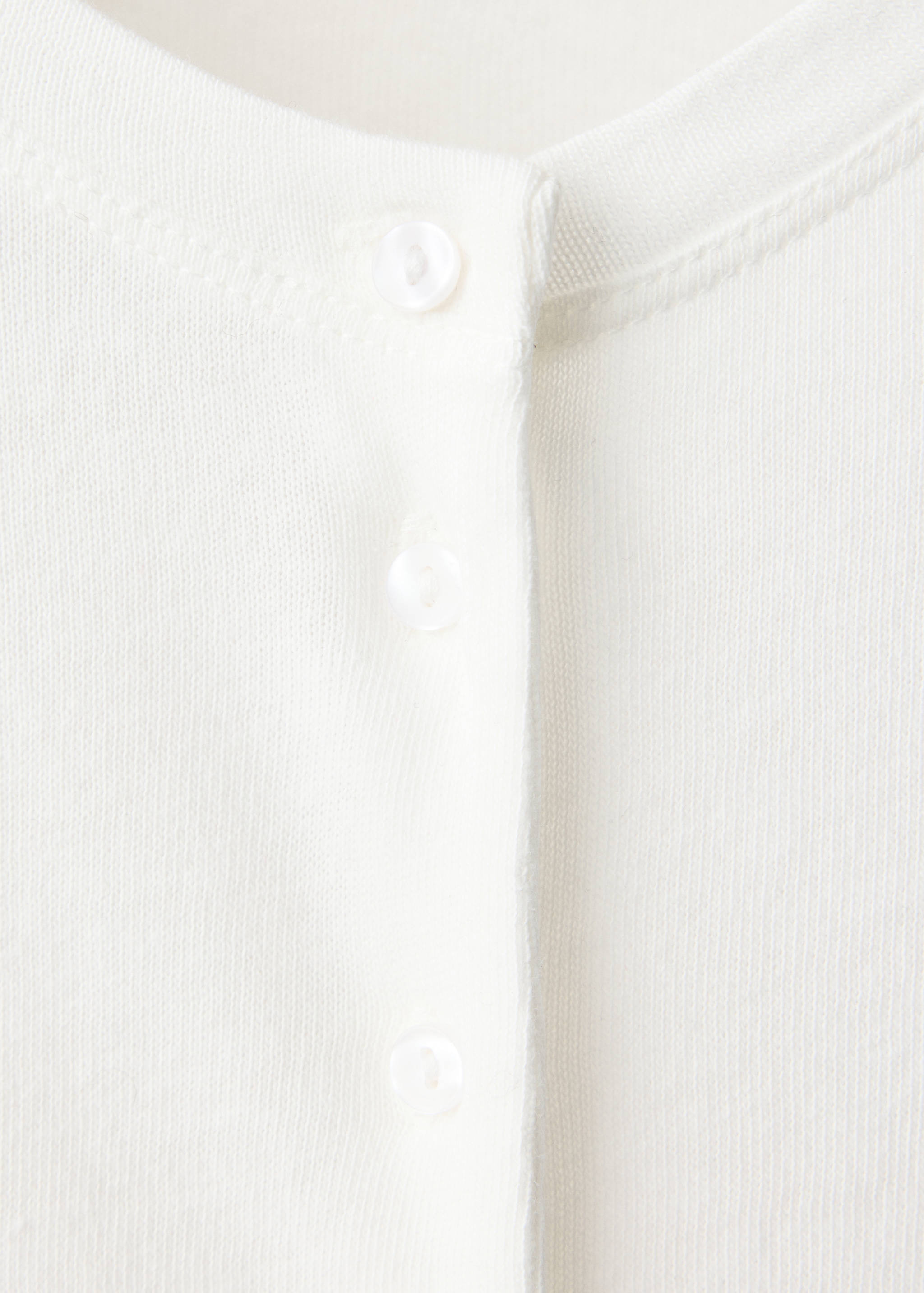 100% Cotton Button-Down T-Shirt - Details of the article 8