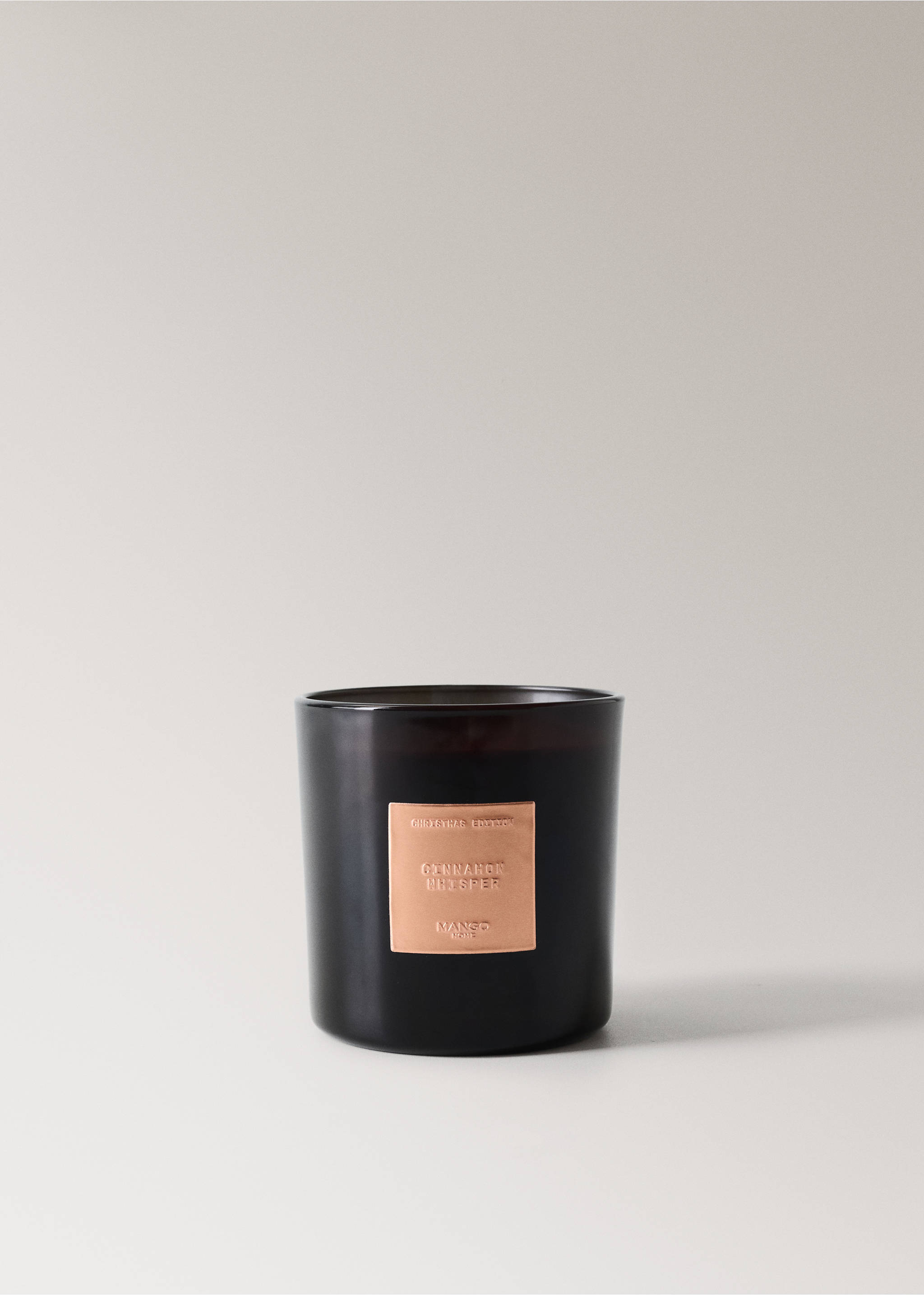 Dark glass candle in a cylindrical holder with a copper-coloured embossed plaque., Copper. Ref: 37058278-00.