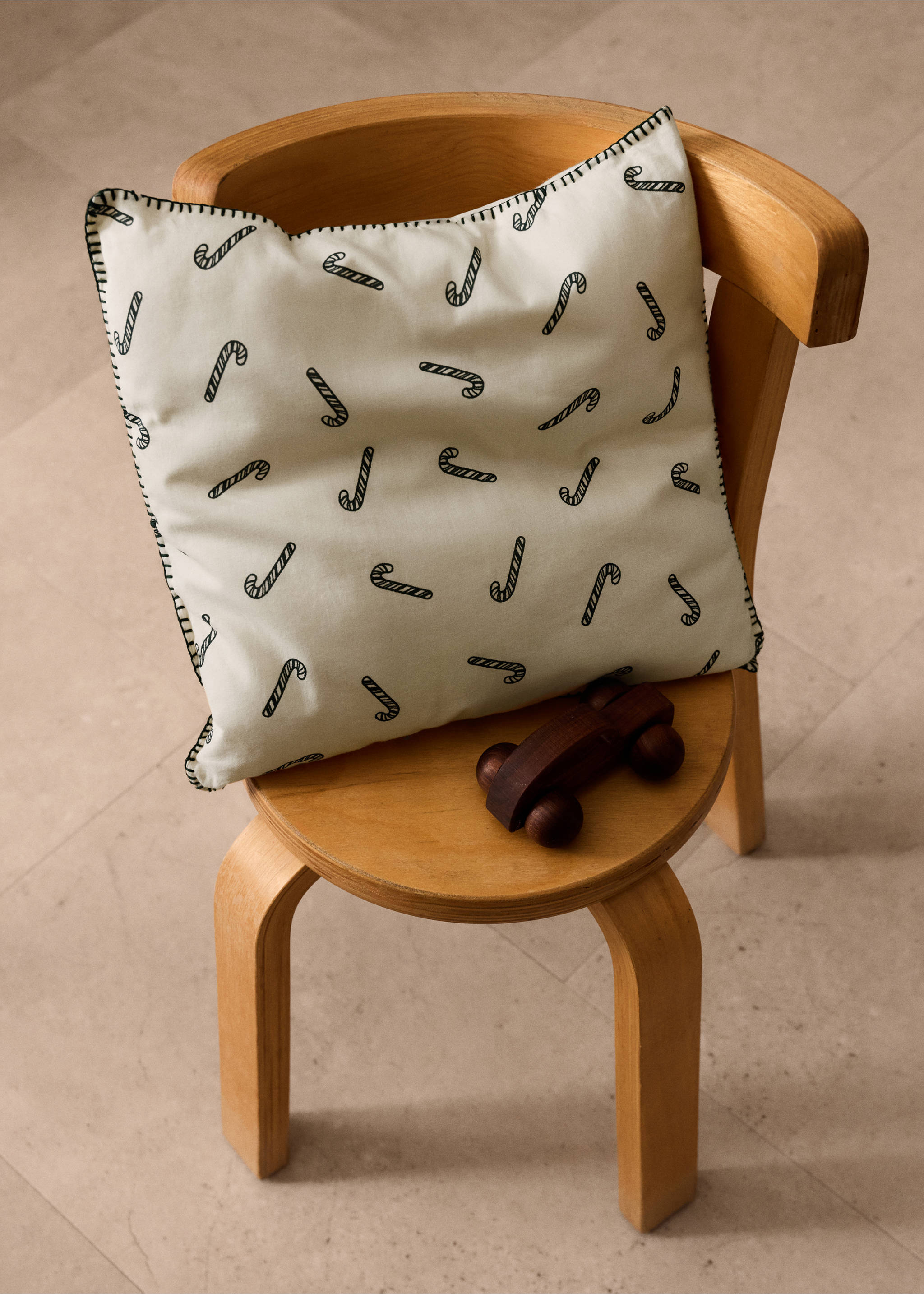Printed cotton cushion - General plane, Red. Ref: 37058635-00.