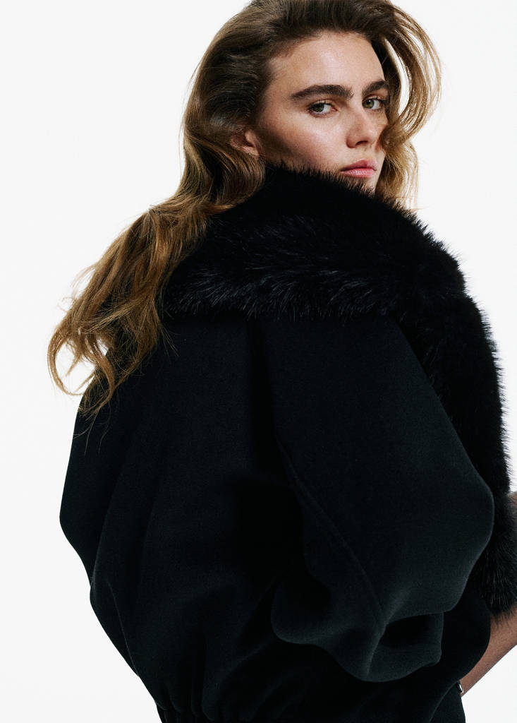 V-neck jacket with fur collar by Mango