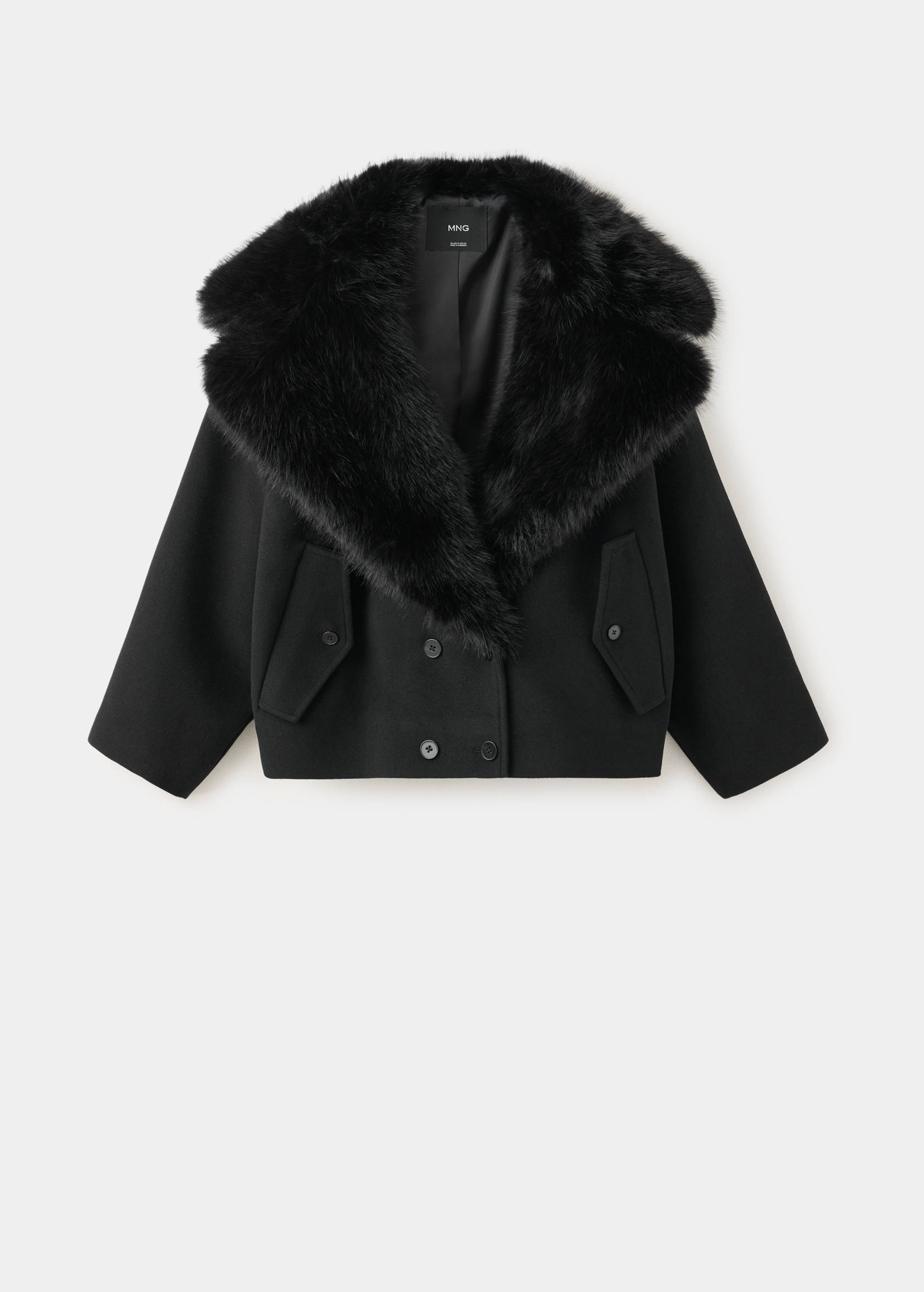 Black cropped jacket with a wide faux-fur collar and double-breasted button fastening.