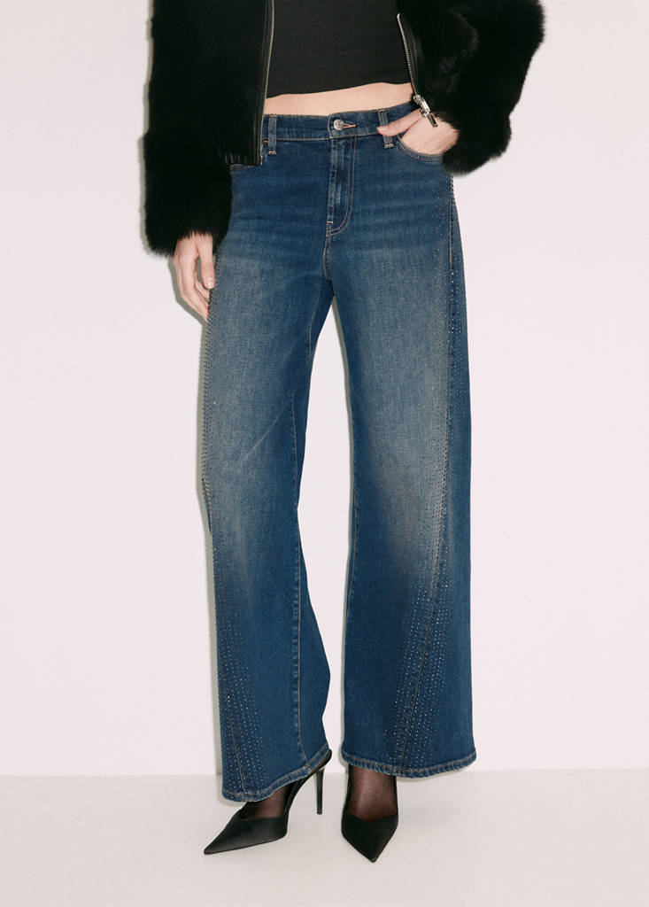 Wide-leg jeans with rhinestone details by Mango