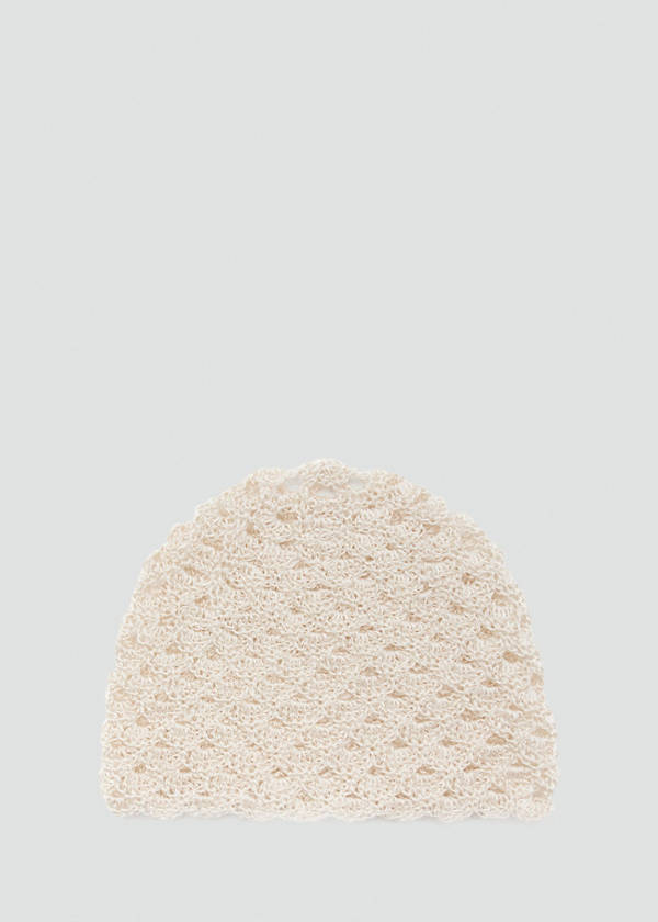 Crochet hat — Ecru