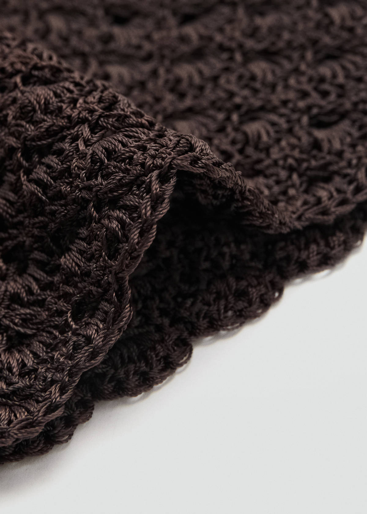 Crochet hat — Chocolate