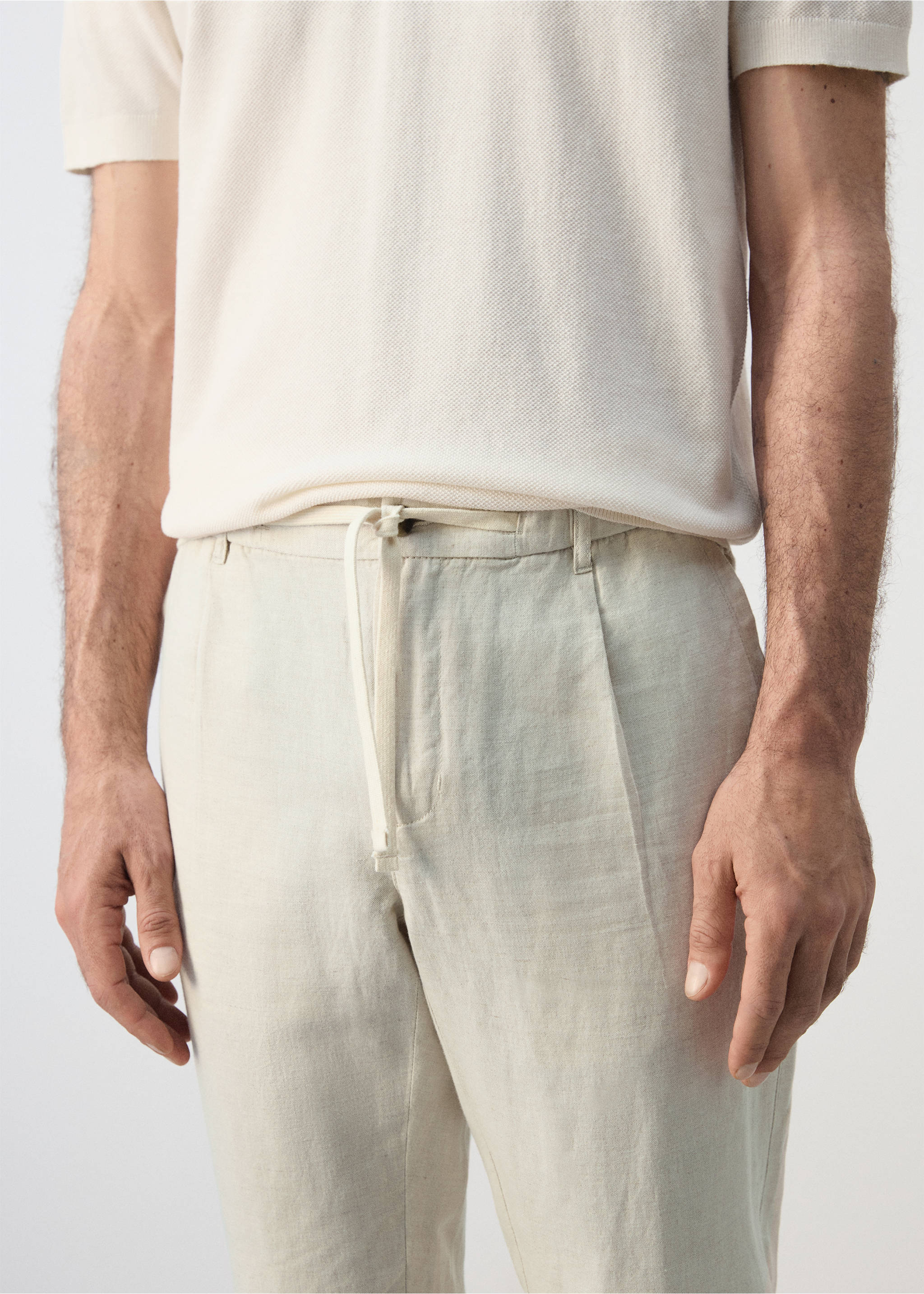Pantalon slim fit cropped en lin et coton - Détail de l'article 1, Écru. Ref: 37061331-00.