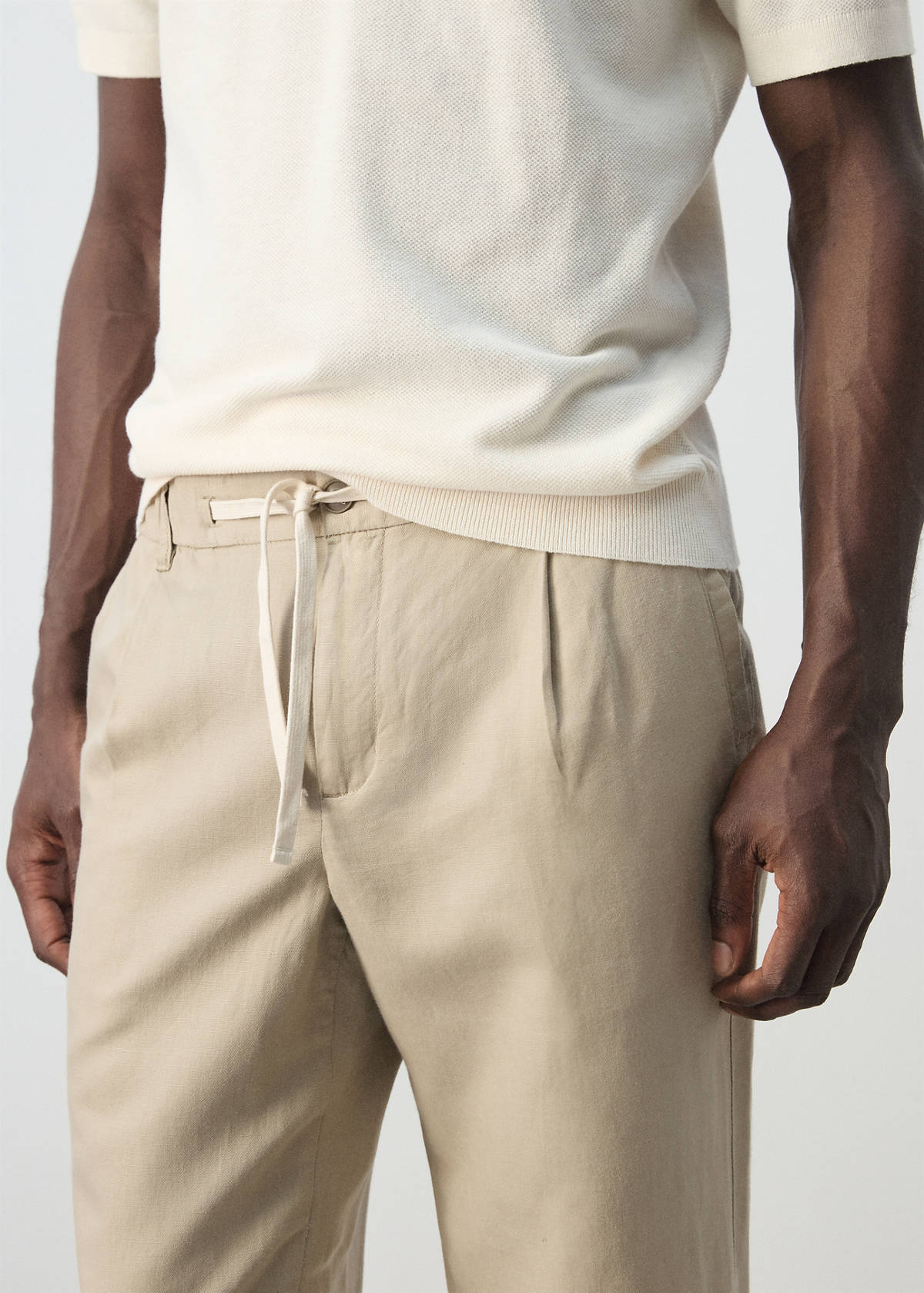 Slim fit cropped linen-cotton trousers — Beige