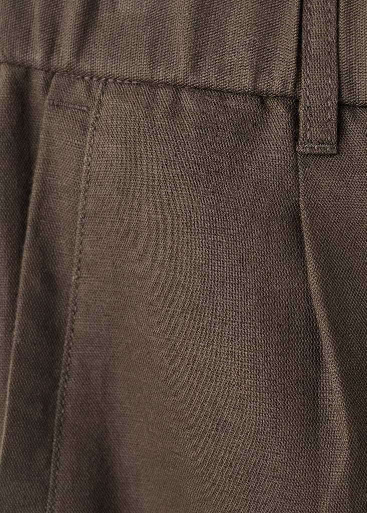 Slim fit cropped linen-cotton trousers — Chocolate