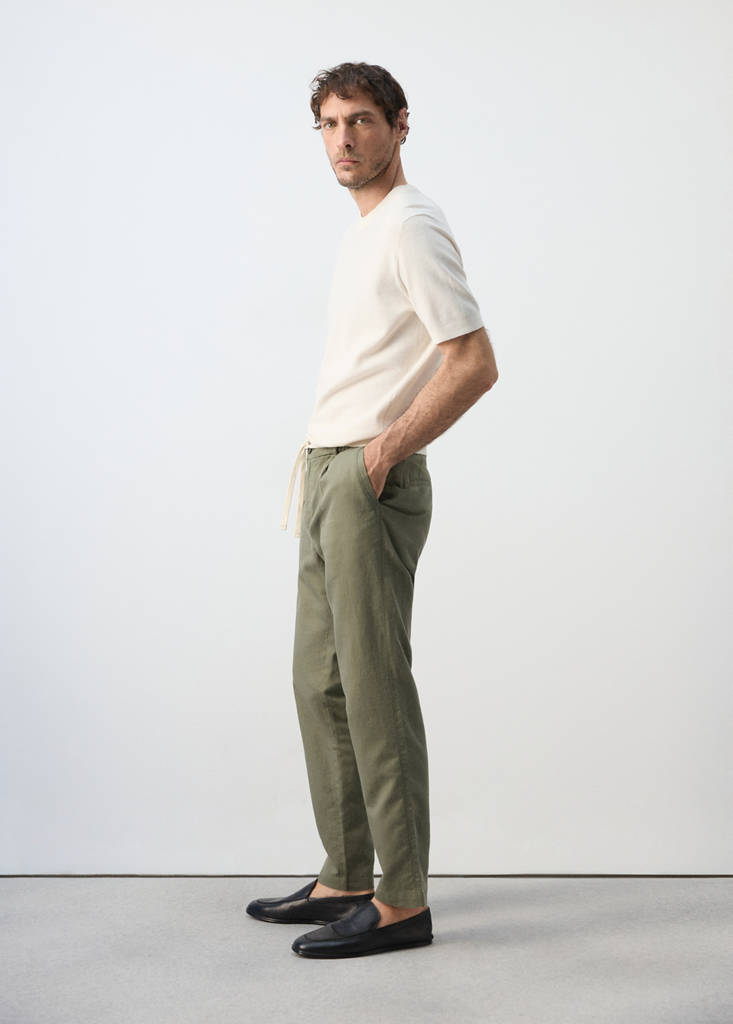 Slim fit cropped linen-cotton trousers — Forest Green
