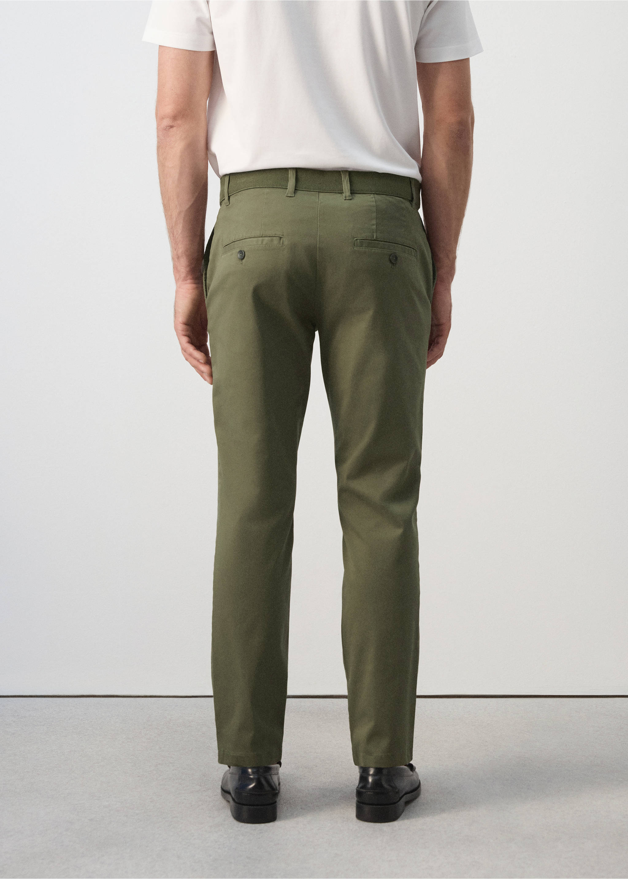 Pantalón Prato chino cropped tappered - Reverso del artículo, Khaki. Ref: 37061332-00.