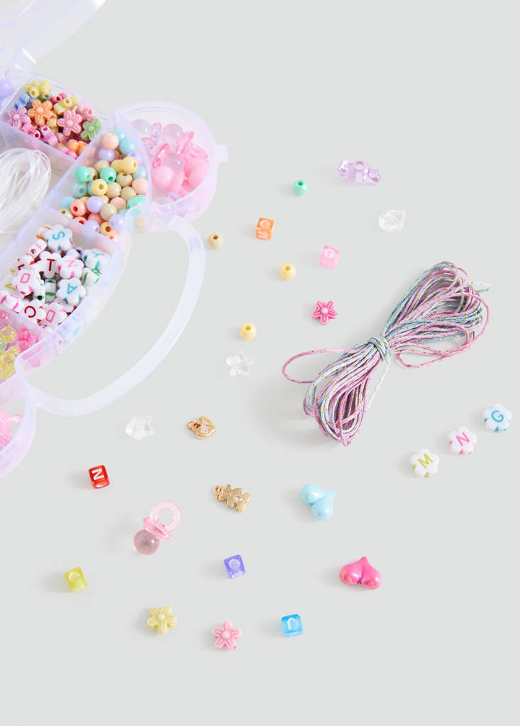 Necklace making set — Pink