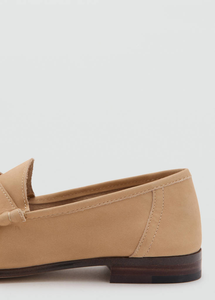 Nubuck leather penny loafer — Beige