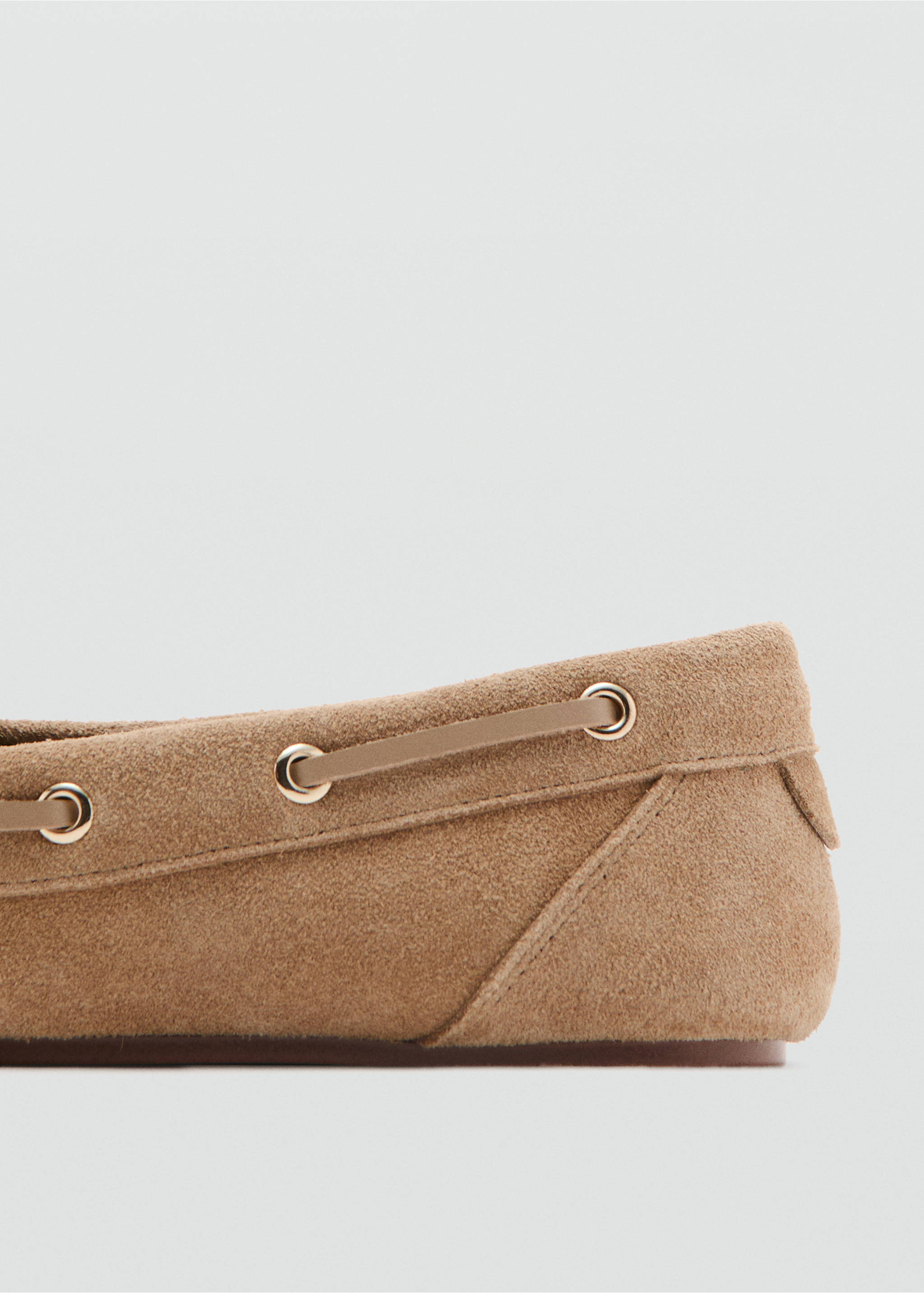 Suede driving shoes - Details of the article 1, Sand. Ref: 37061344-00.