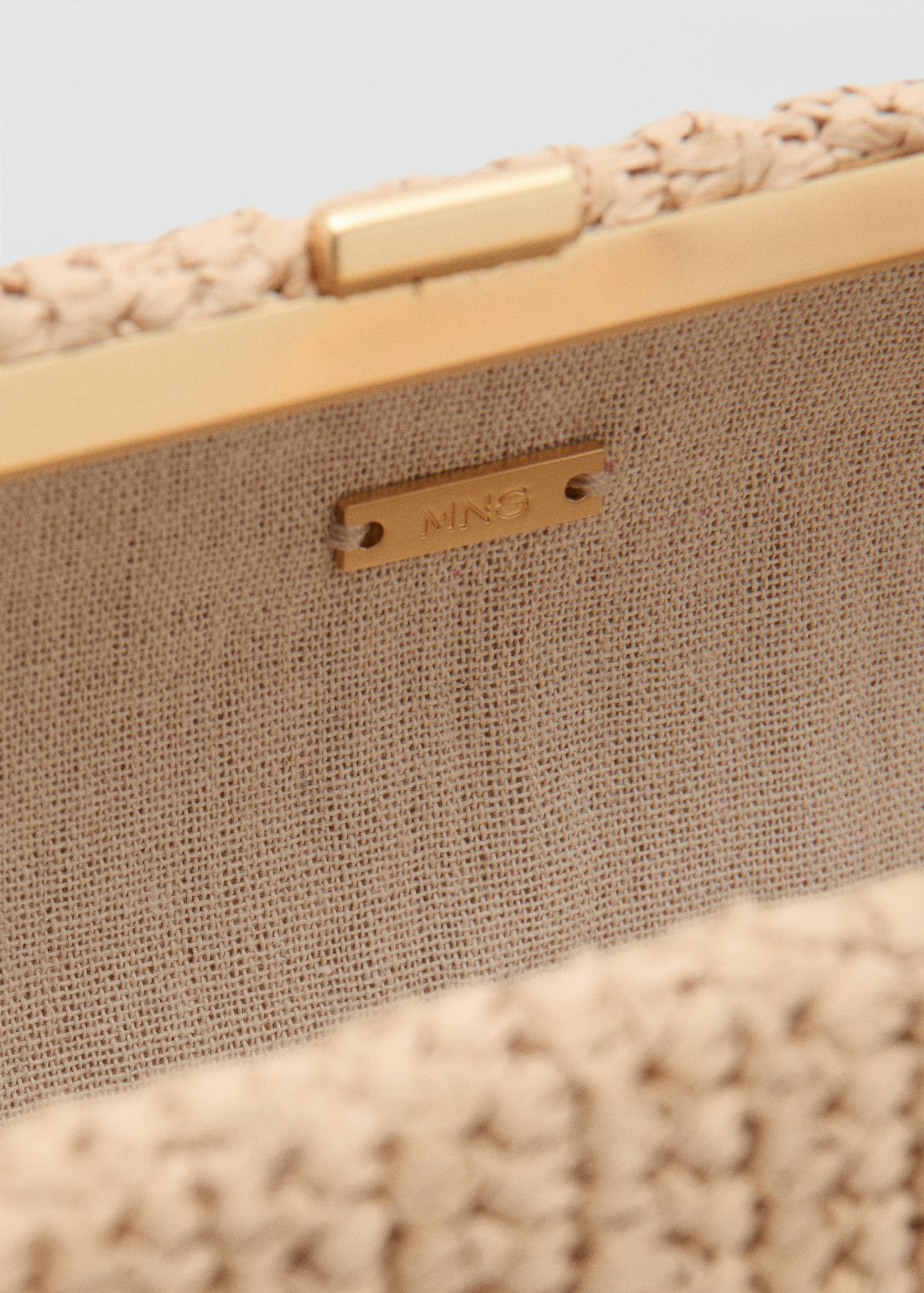 Natural fiber shoulder bag with bead detail - Details of the article 2