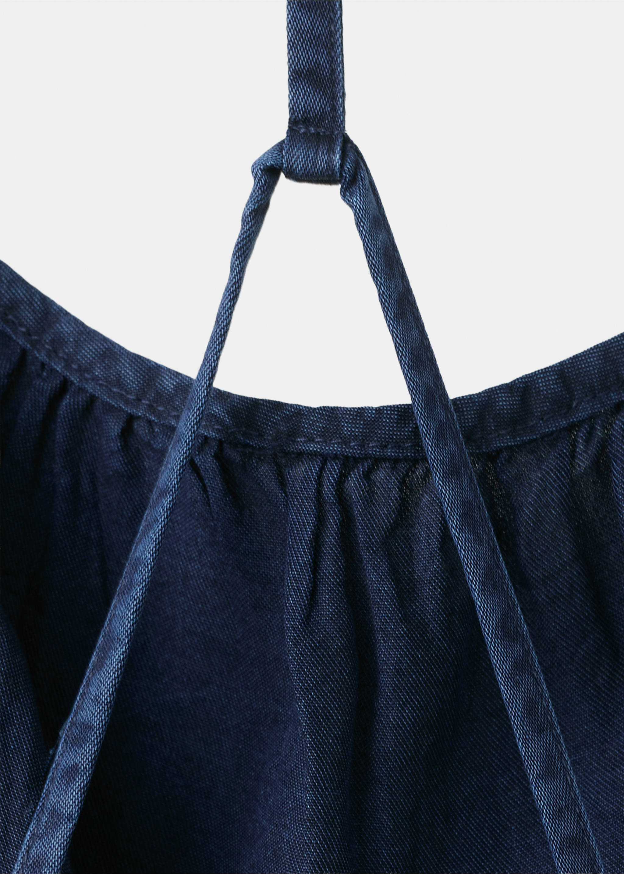 Open-back lyocell dress - Details of the article 8, Dark Blue. Ref: 37061347-00.