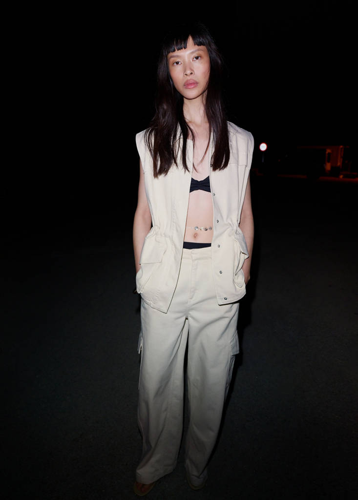Oversized denim gilet — Ecru