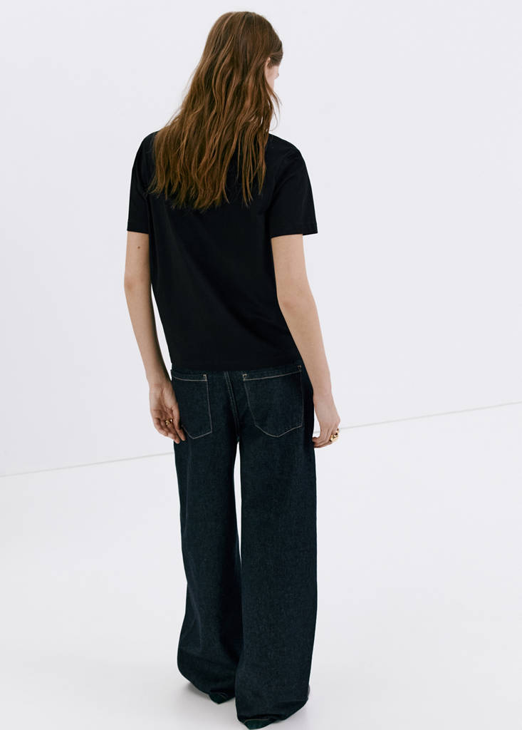 V-neck cotton T-shirt — Black