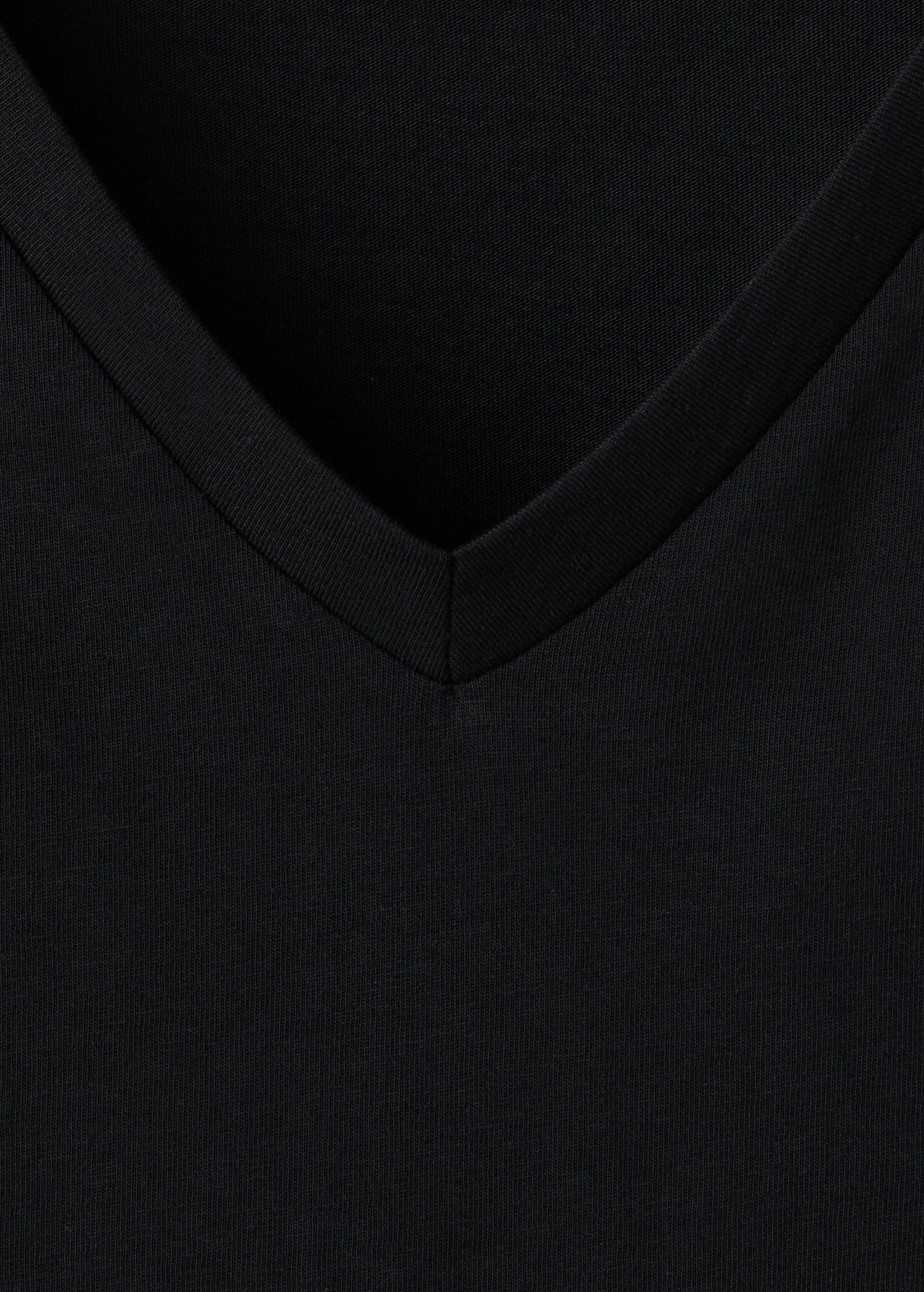 V-neck cotton T-shirt - Details of the article 8