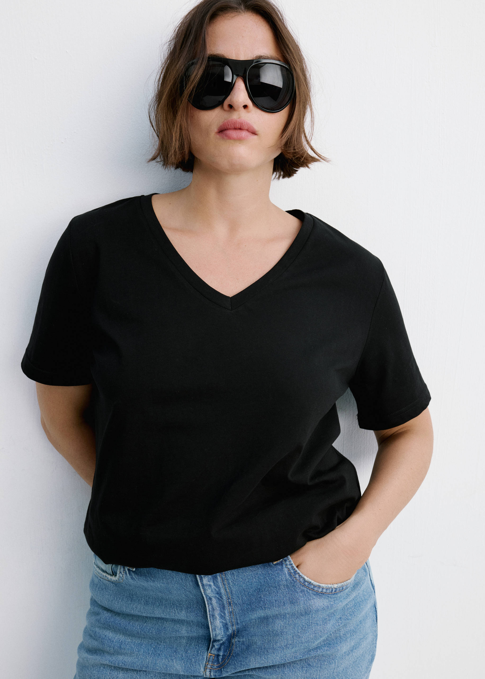 Tricou bumbac cu decolteu în V - Detaliu al articolului 5