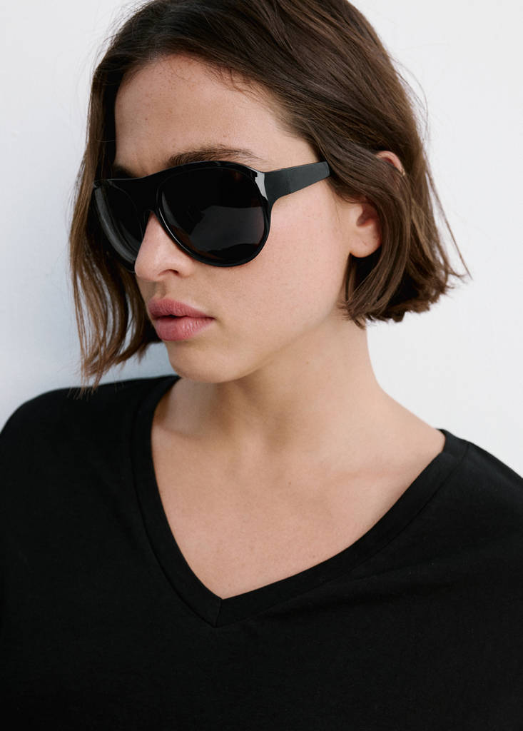 V-neck cotton T-shirt — Black