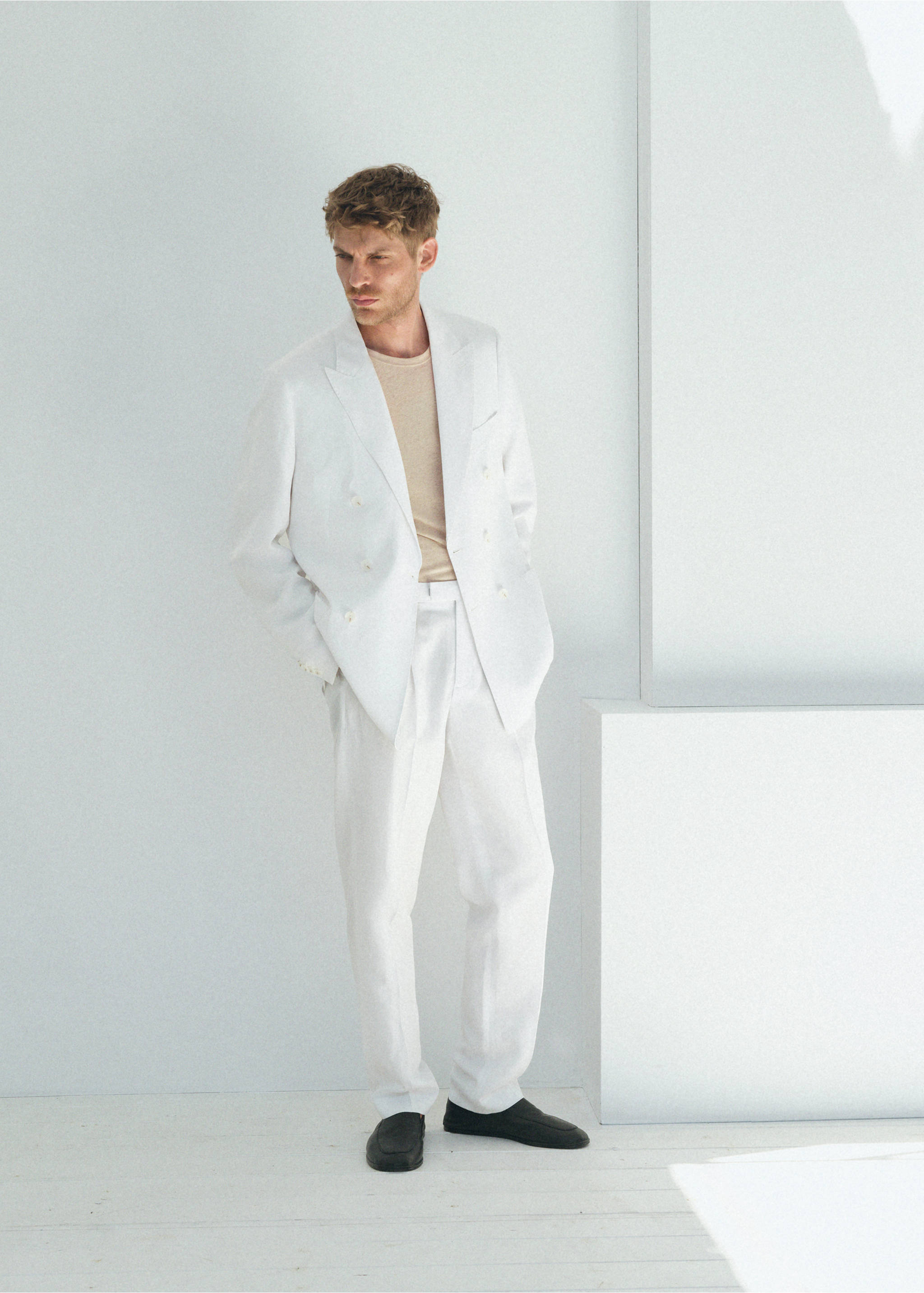 Pantalón traje mezcla lyocell lino slim fit - Detalle del artículo 5, Blanco. Ref: 37061358-00.