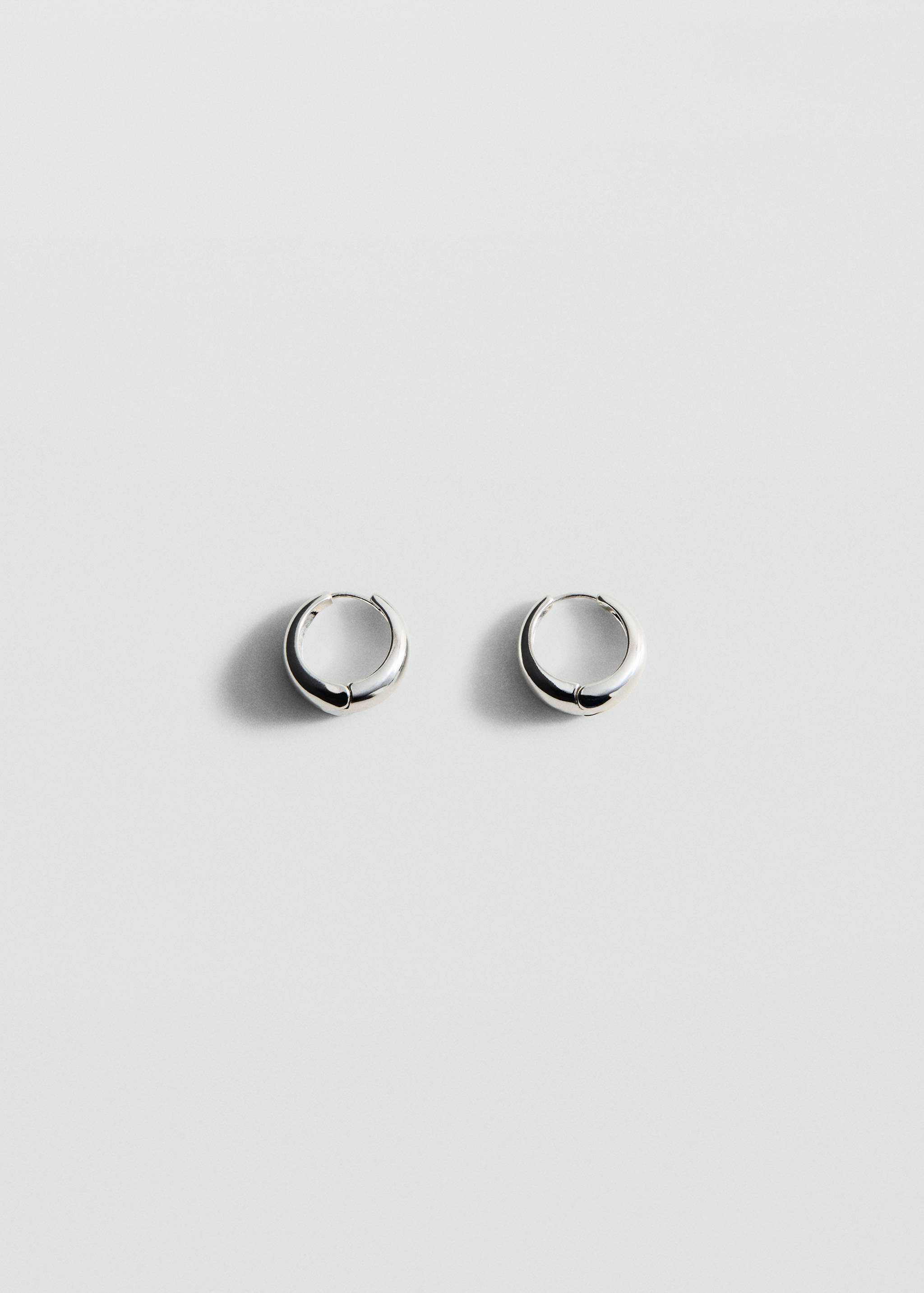 Hoop earrings - Article without model