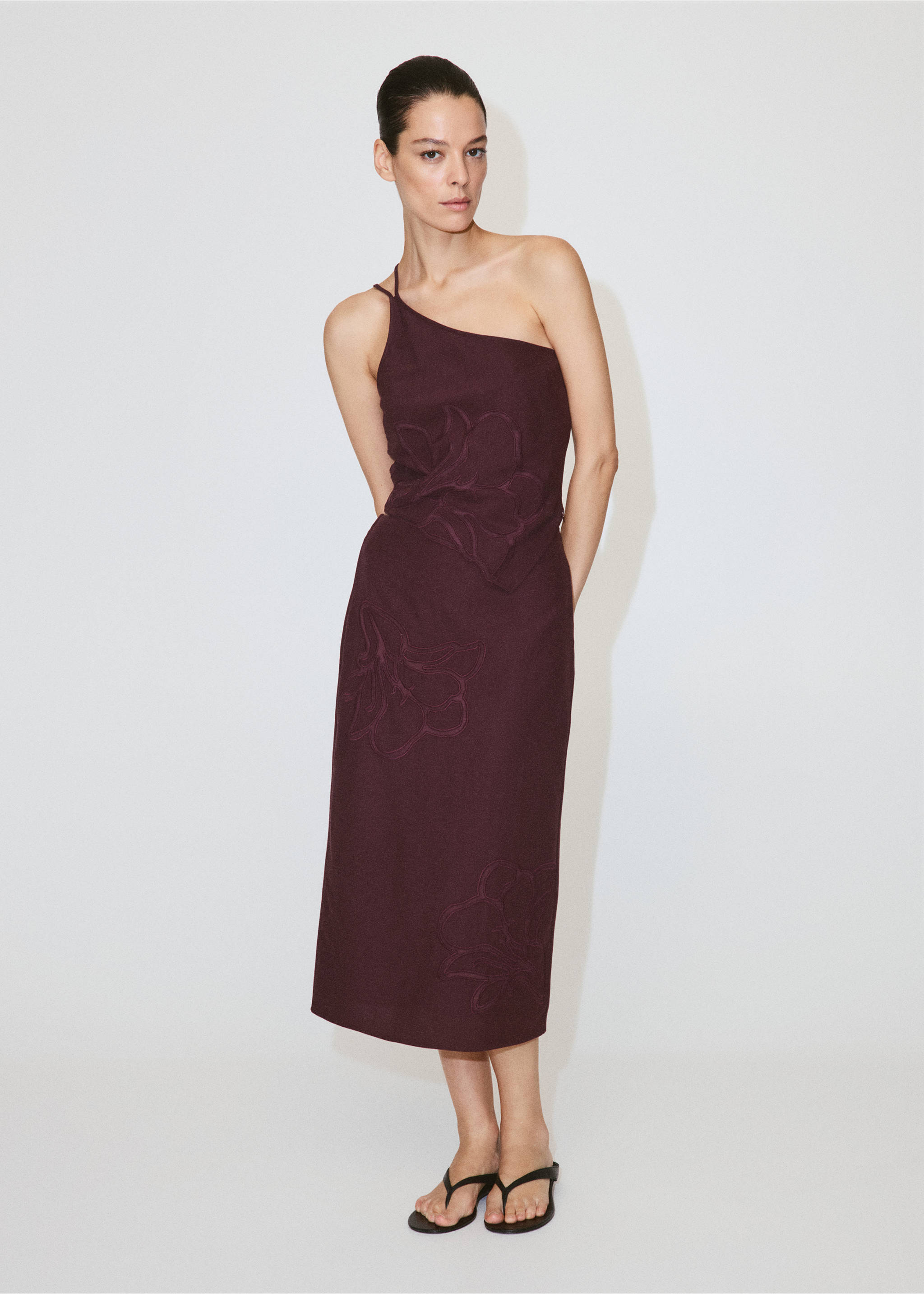 Asymmetric floral embroidered top - General plane, Maroon. Ref: 37061370-00.