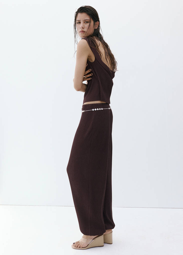 Textured harem pants — Chocolate