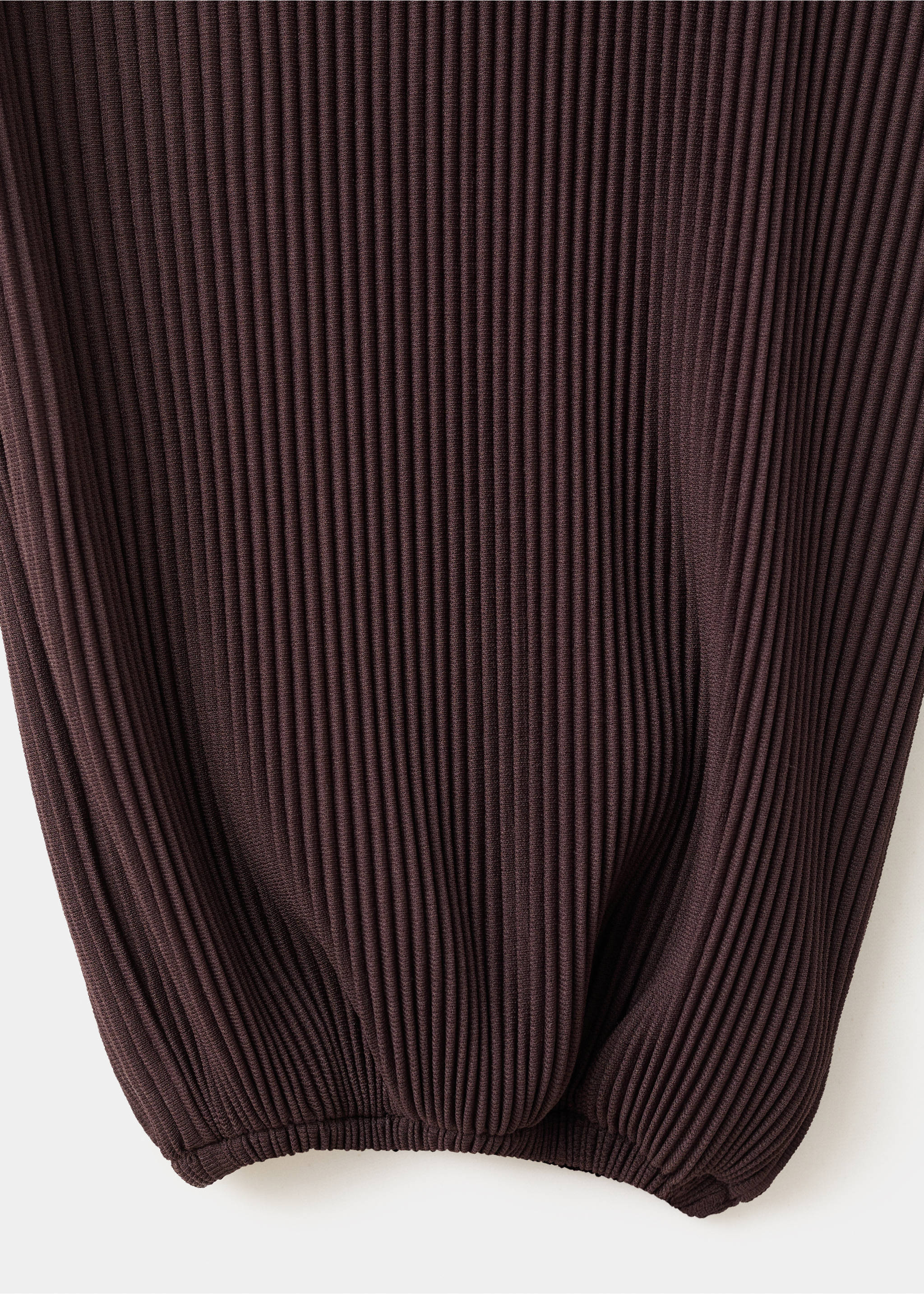 Textured harem pants - Details of the article 0, Chocolate. Ref: 37061371-00.