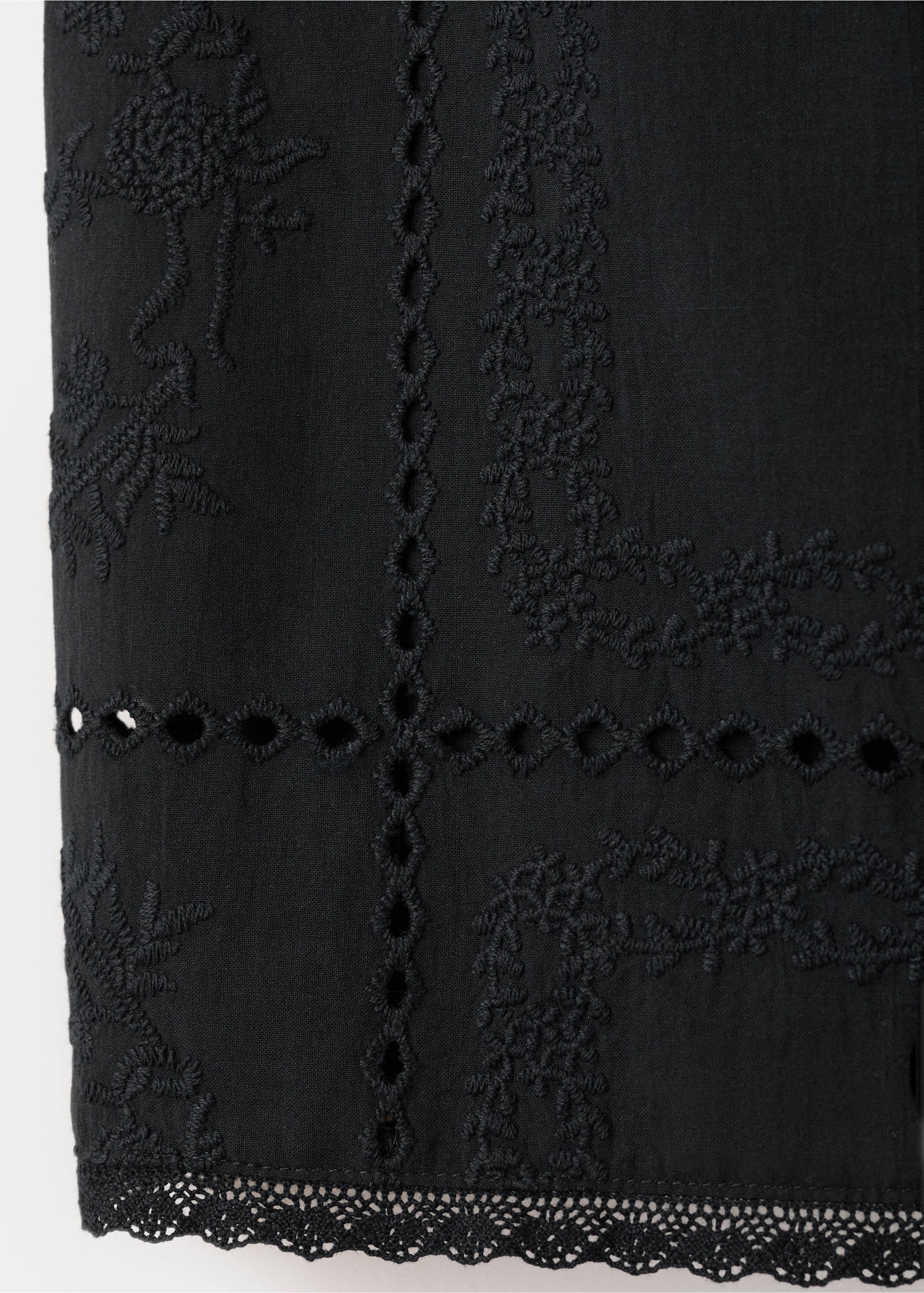 Embroidered cotton top - Details of the article 8, Black. Ref: 37061379-00.