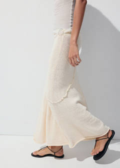 Ribbed skirt with wavy stitching details — Sand 1