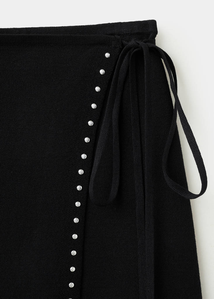 Studded wrap skirt — Black