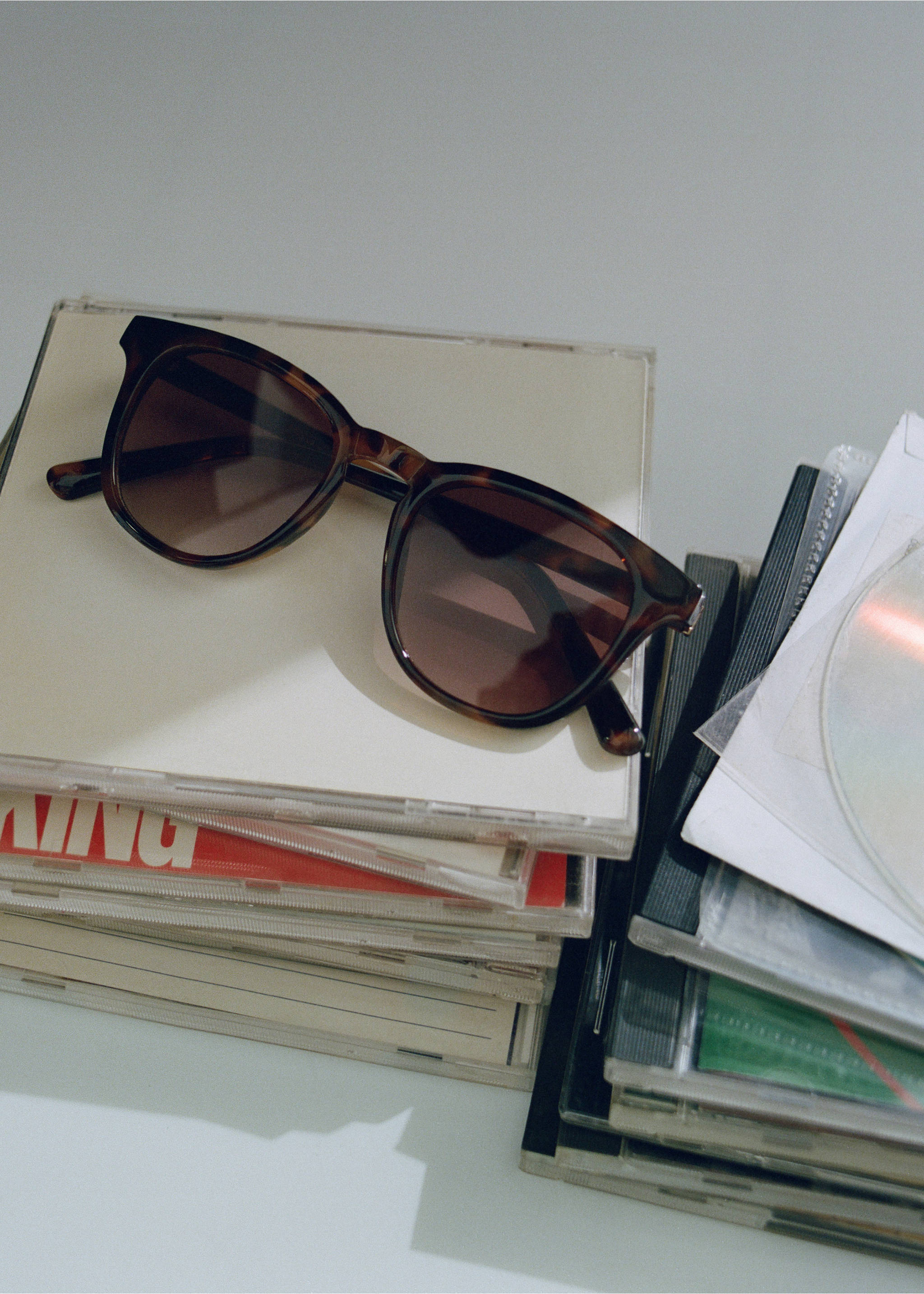 Rectangular-frame sunglasses - Details of the article 5, Chocolate. Ref: 37061392-00.