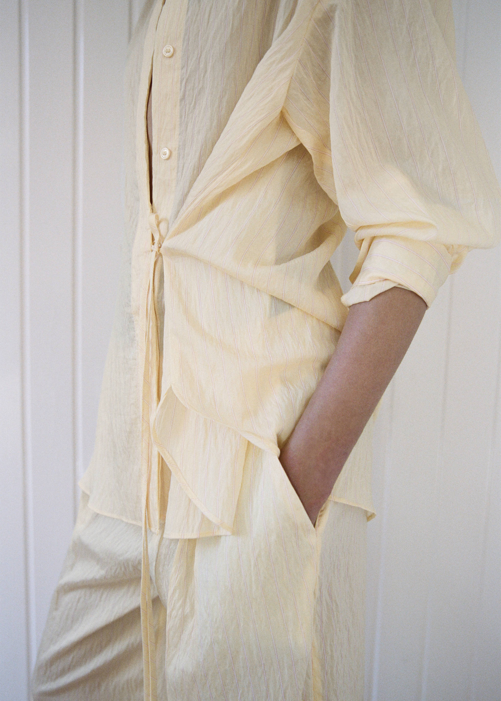 Lyocell striped shirt with bow detail - Medium plane