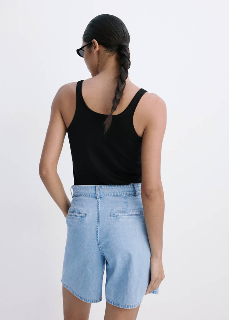 Mid-rise denim bermuda shorts with pleats — Light Blue