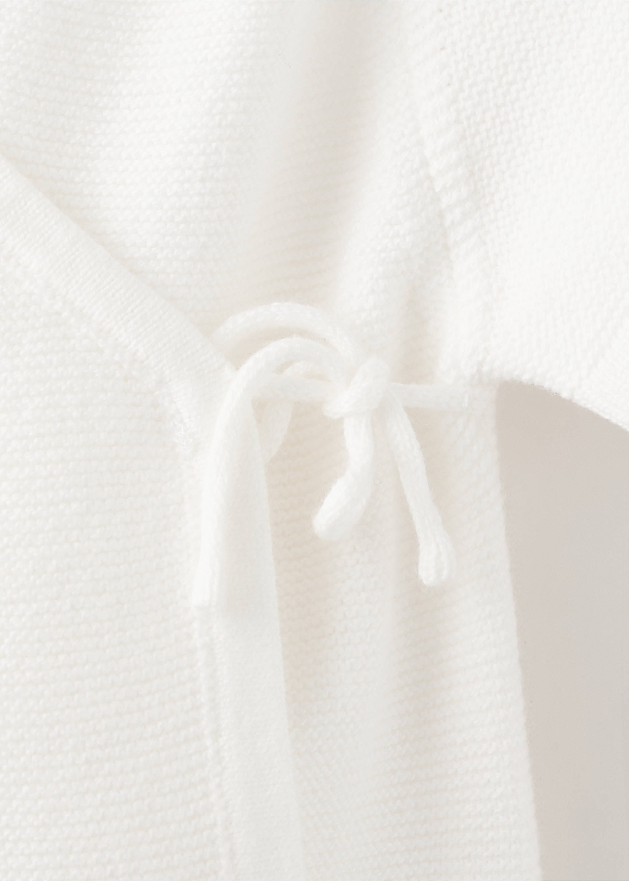 Fine knit babygrow - Details of the article 0, Off White. Ref: 37061402-00.