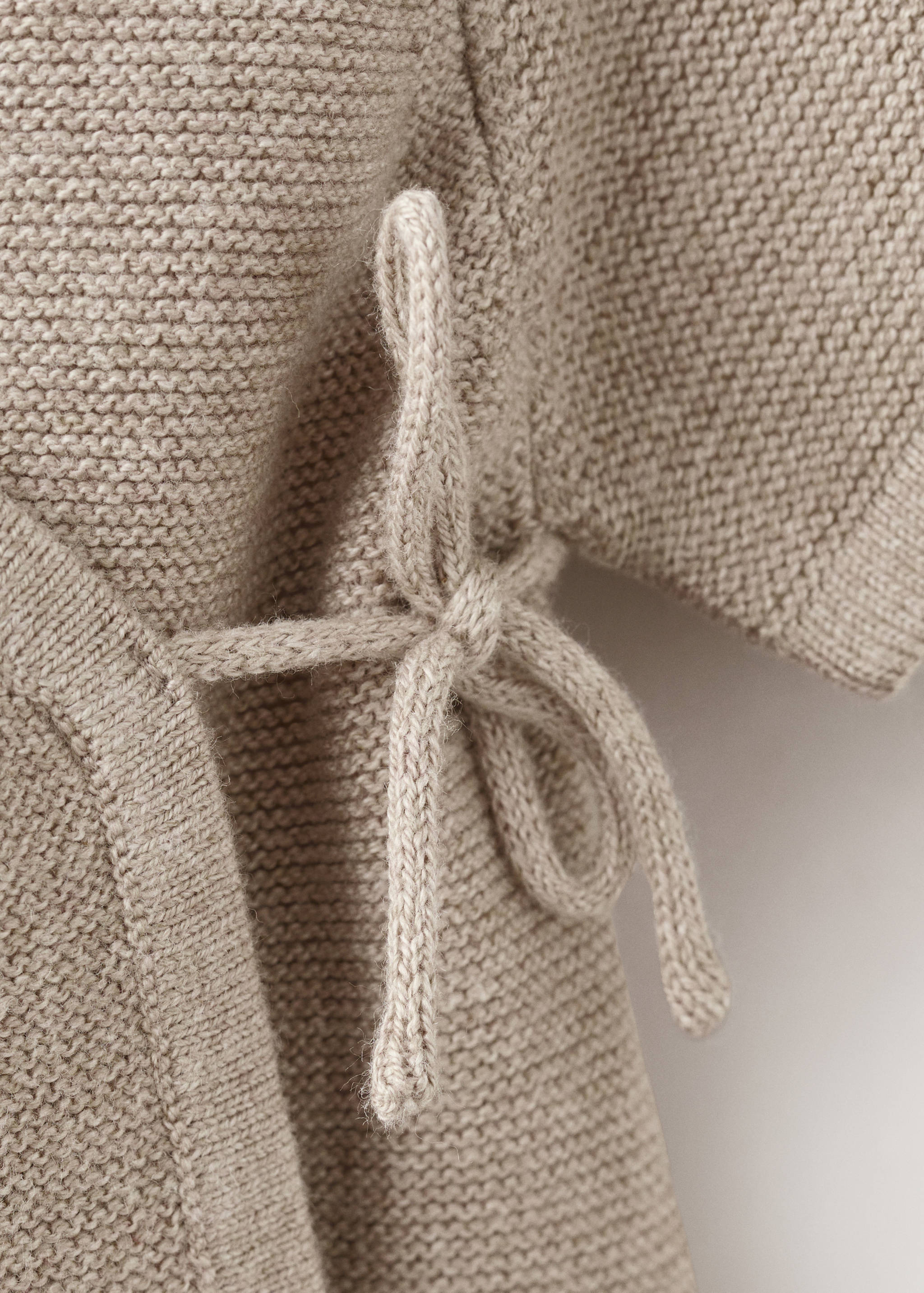 Fine knit babygrow - Details of the article 0