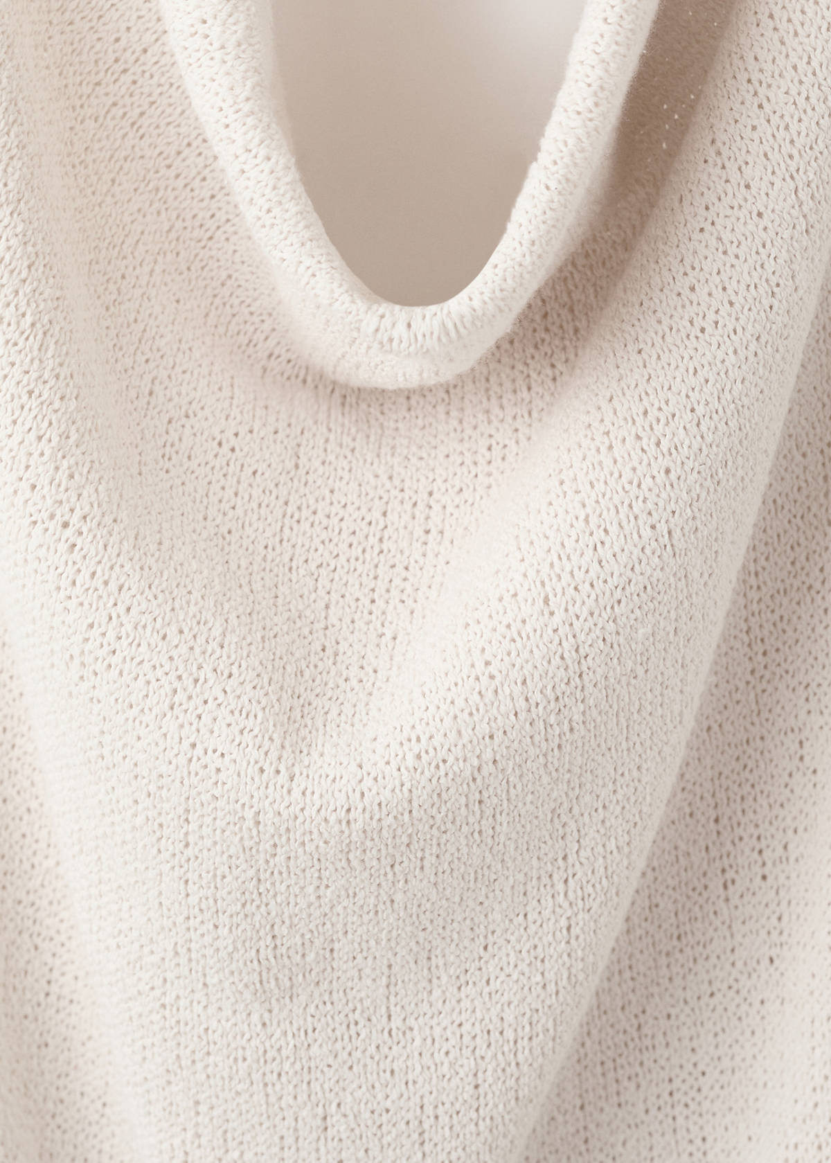 Halter knit dress with belt — Ecru