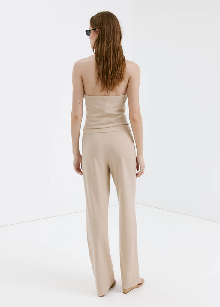 Straight mid-rise trousers — Sand