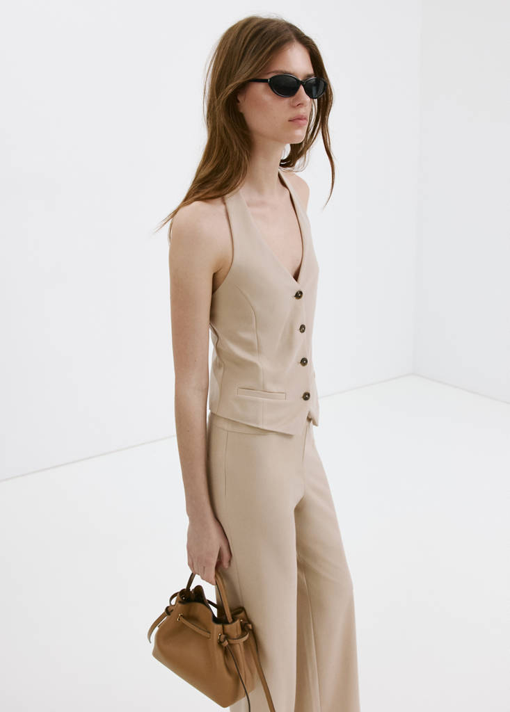 Straight mid-rise trousers — Sand