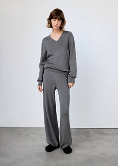 V-neck jumper, 100% cotton, soft touch — Grey 2