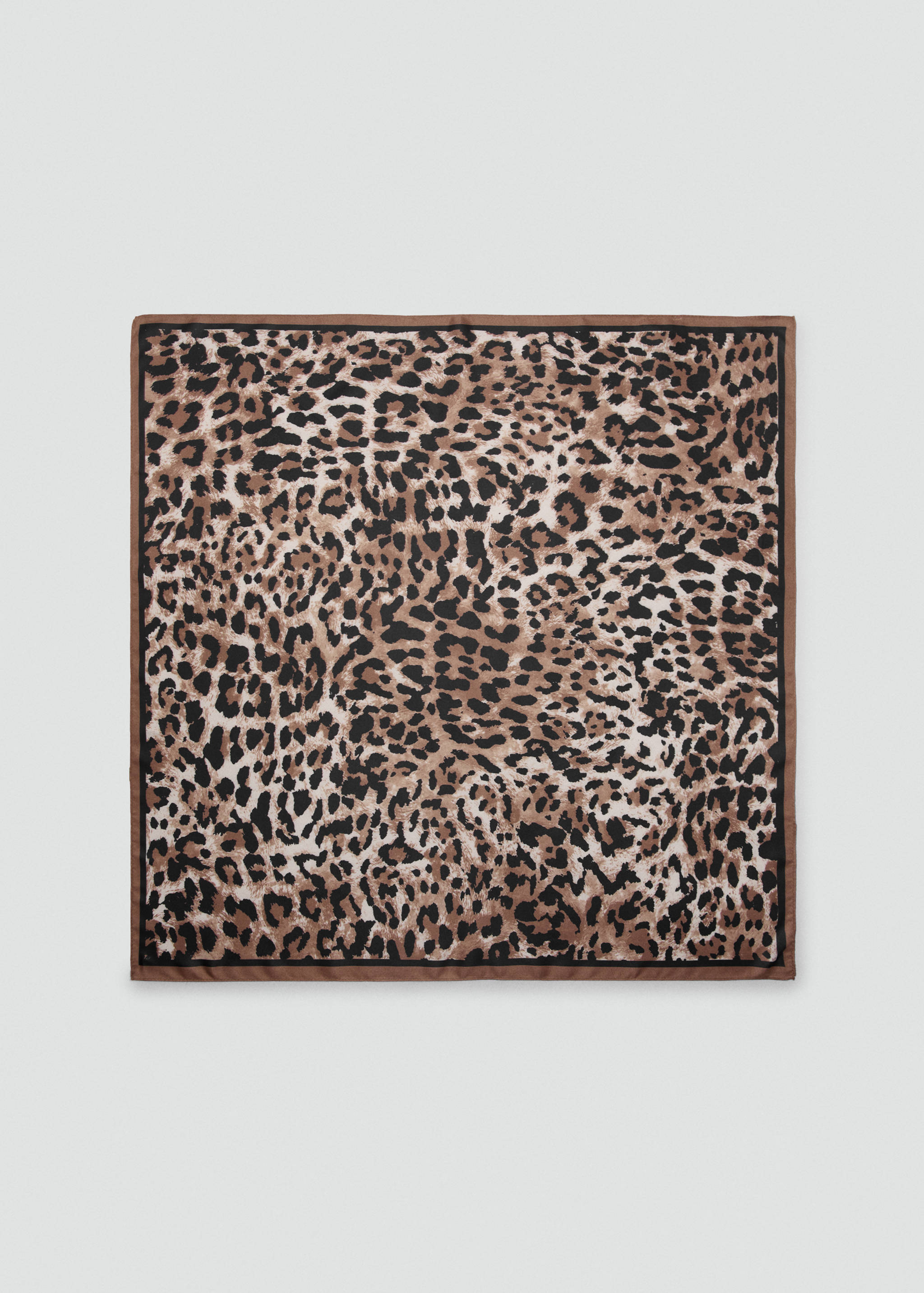 Pañuelo estampado animal - Artículo sin modelo