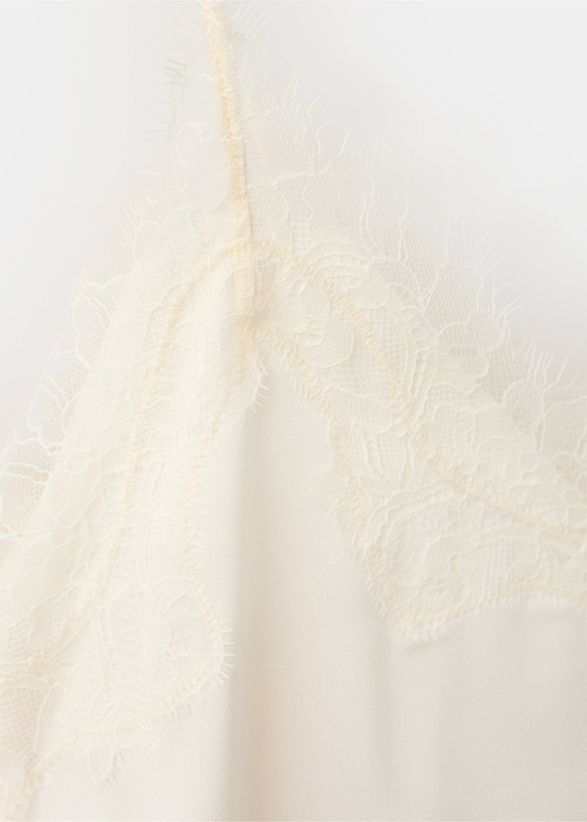 Top lingerie dentelle asymétrique - Détail de l'article 8, Ivoire. Ref: 37061457-00.
