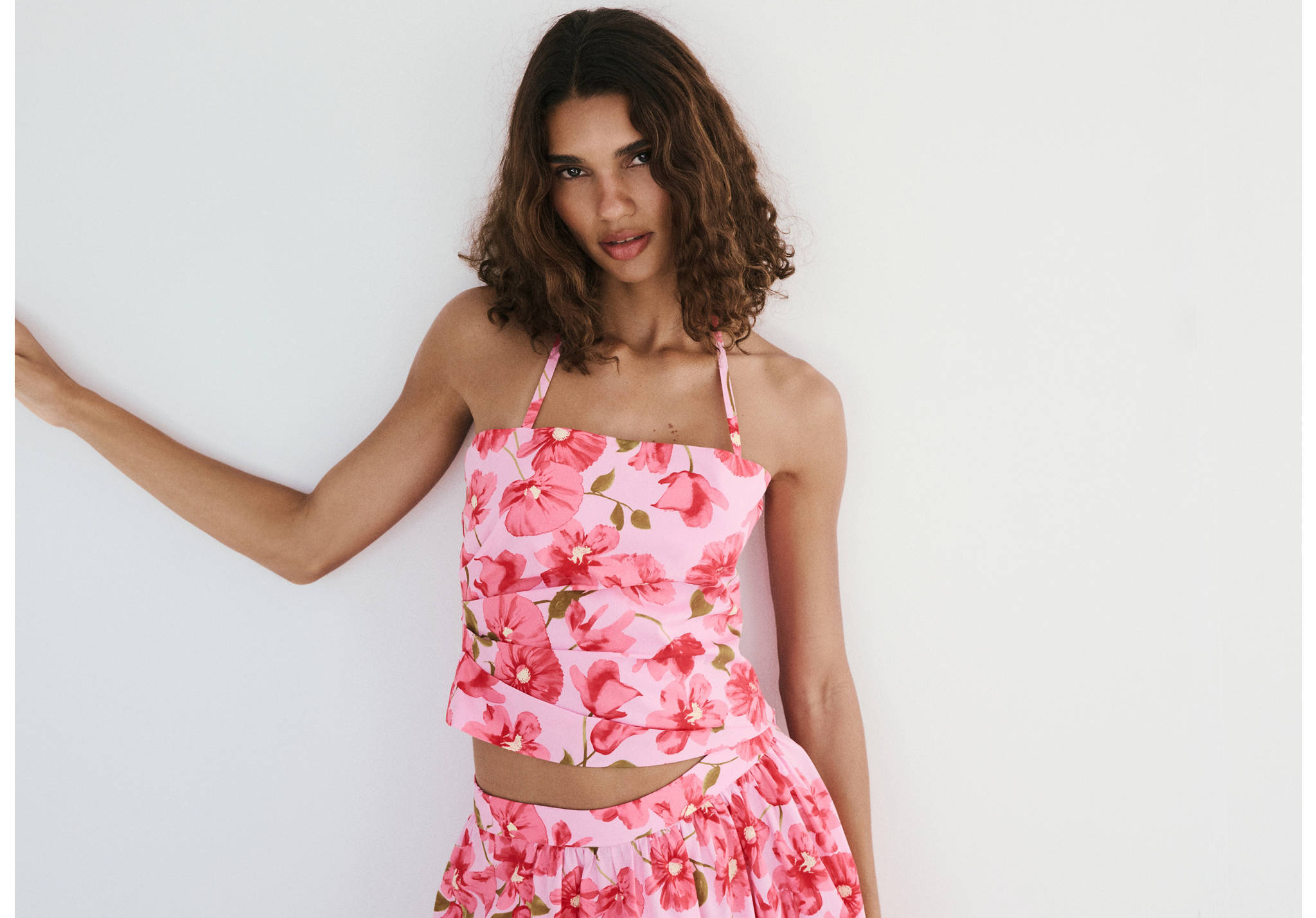Floral halter neck top - Panoramic plane