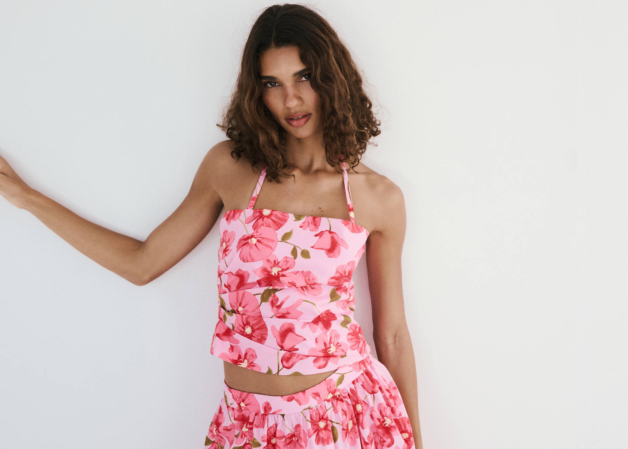 Floral halter neck top - Panoramic plane